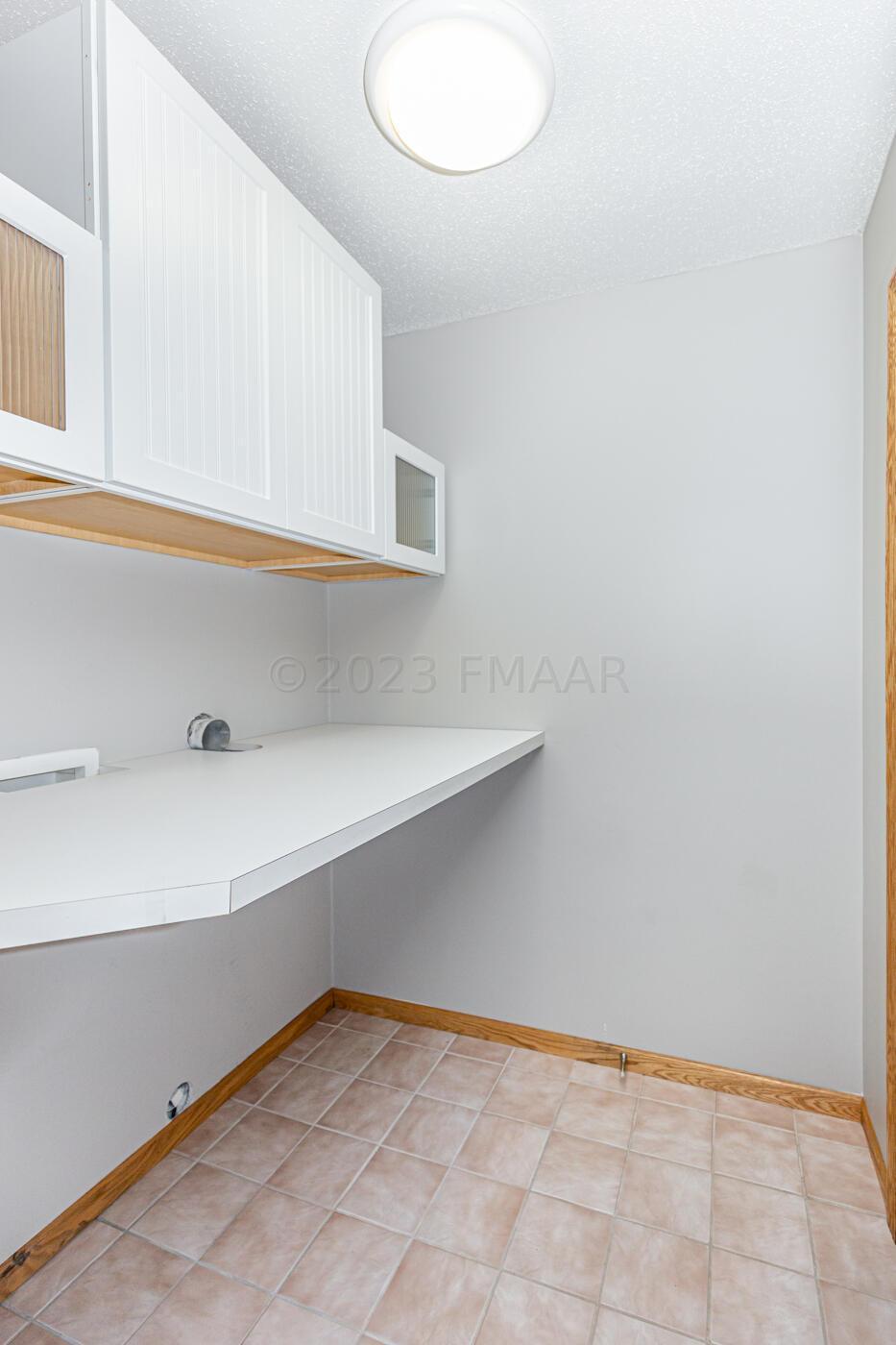 Laundry / Utilities
