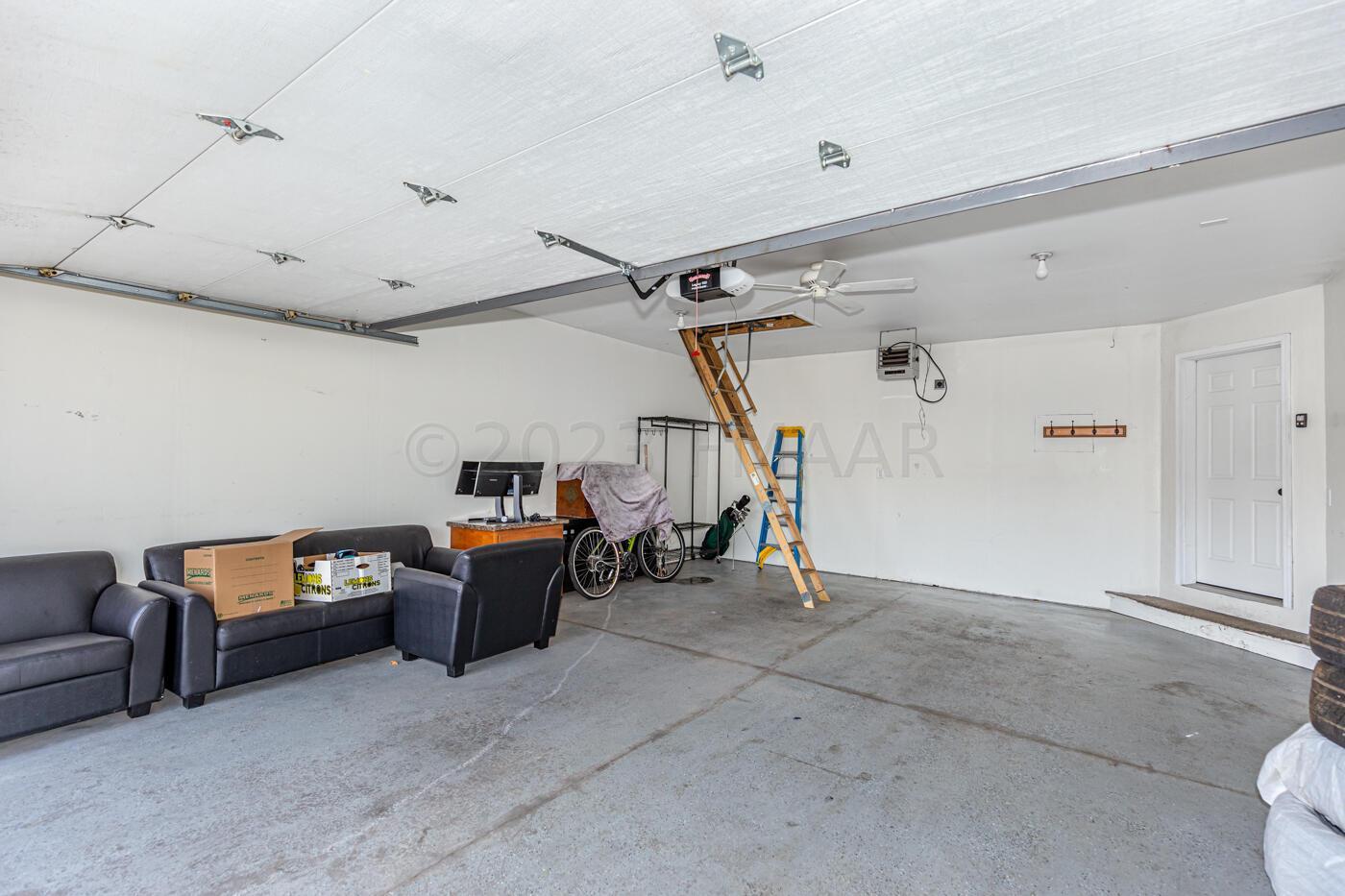 Heated (2) Stall Garage