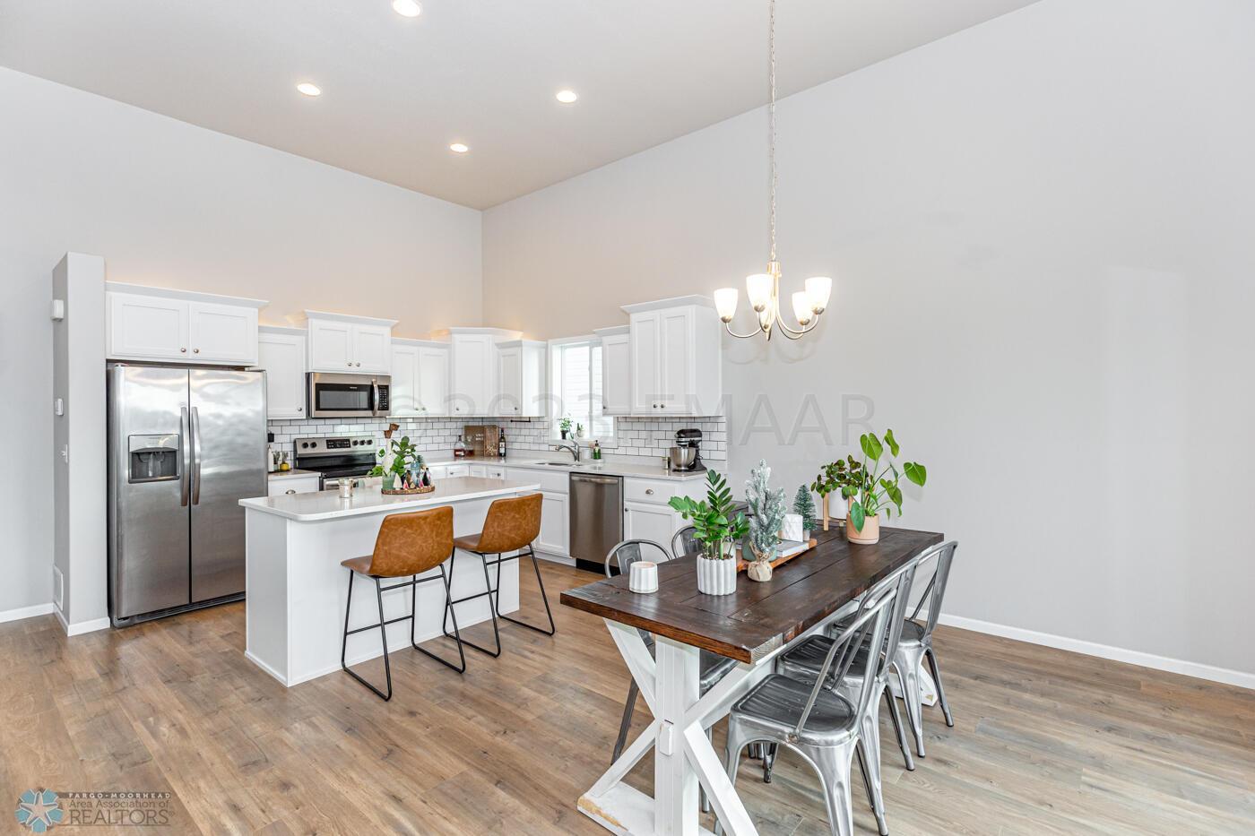 Kitchen/Dining