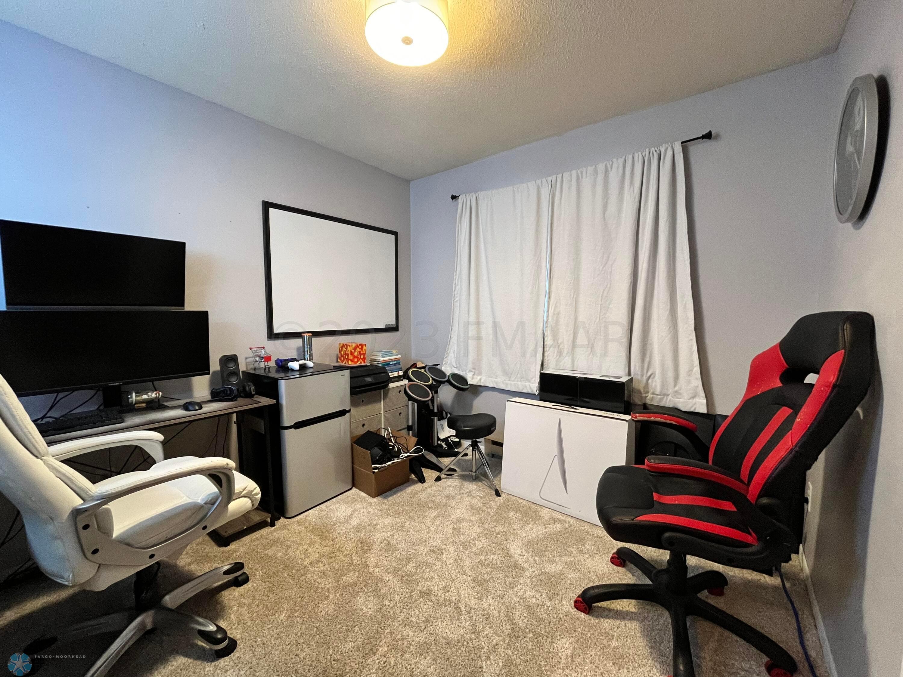Bedroom 1 (1)