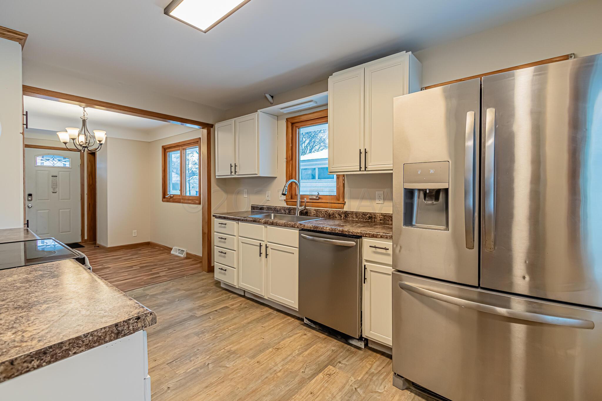 214 9th St N, Fargo, ND-28