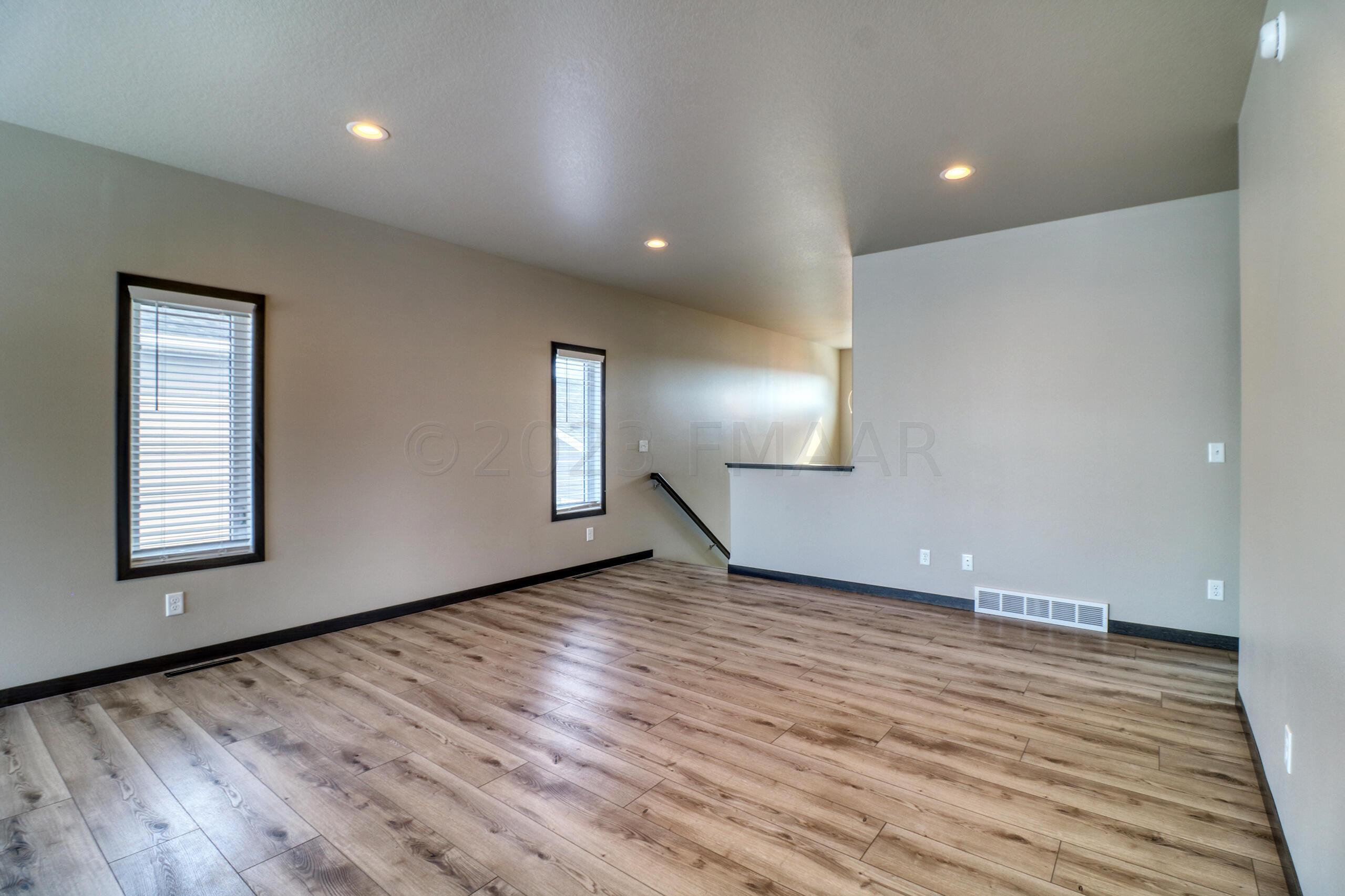 Living Area1_3