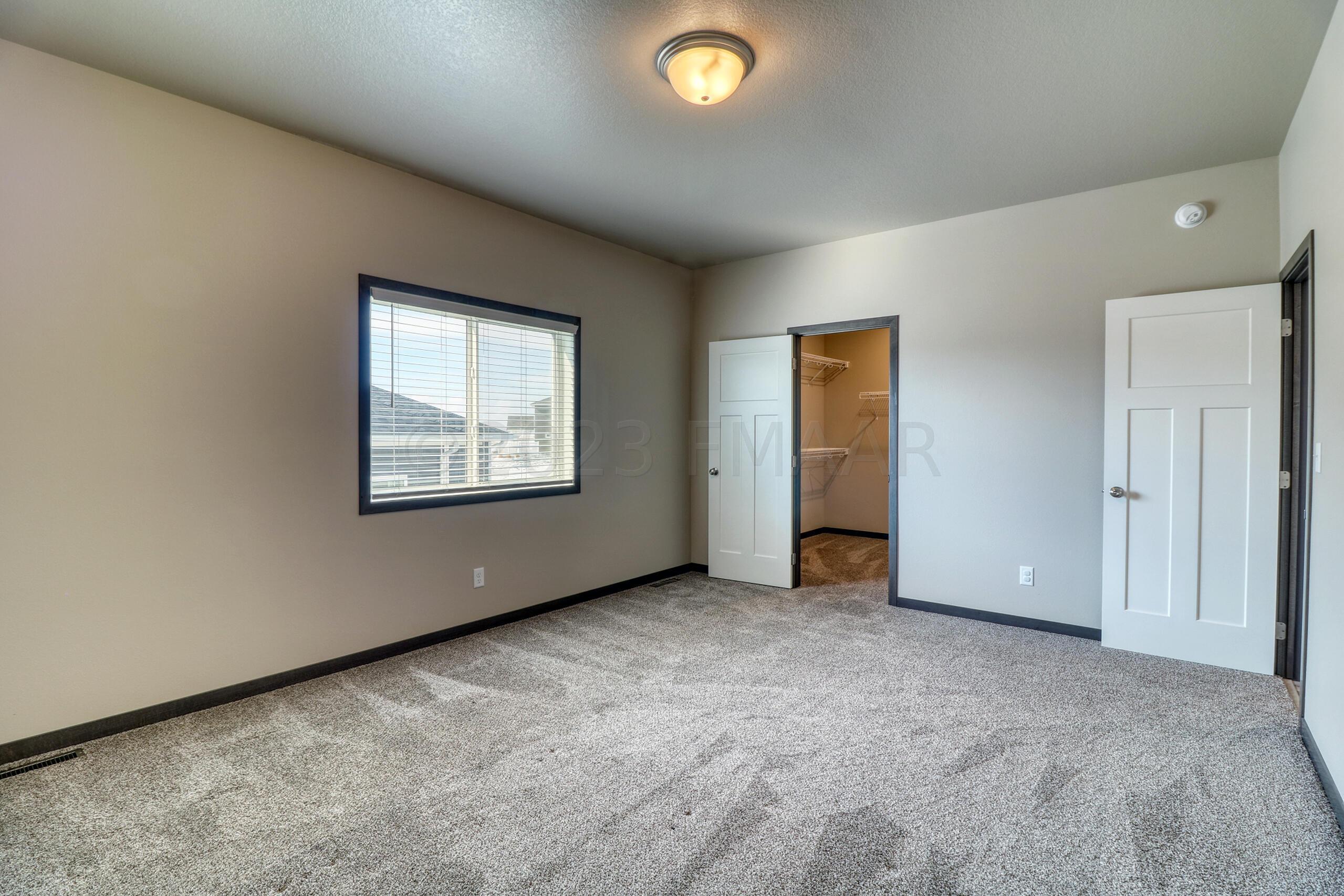 Master Bedroom1_1