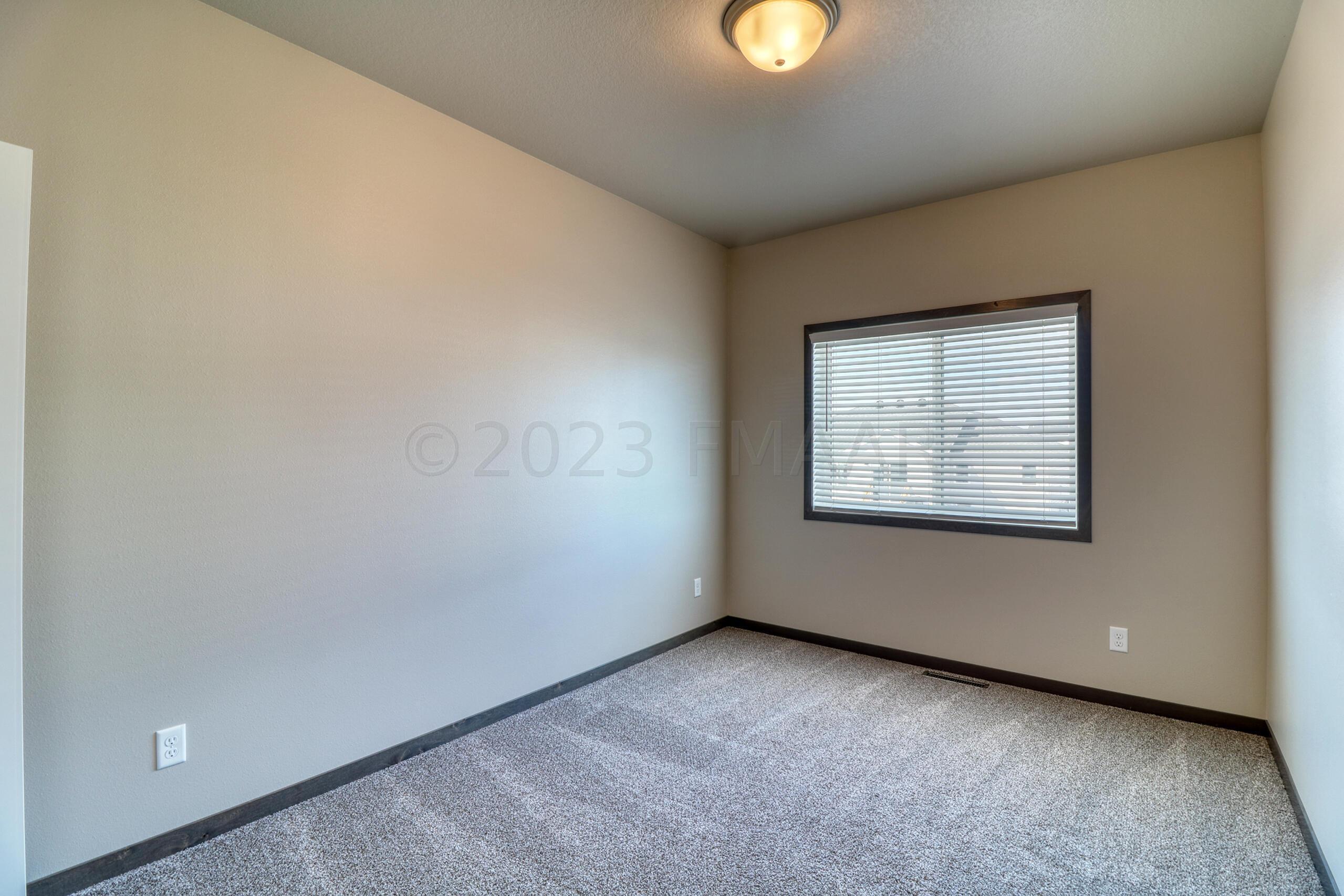 Bedroom1_1