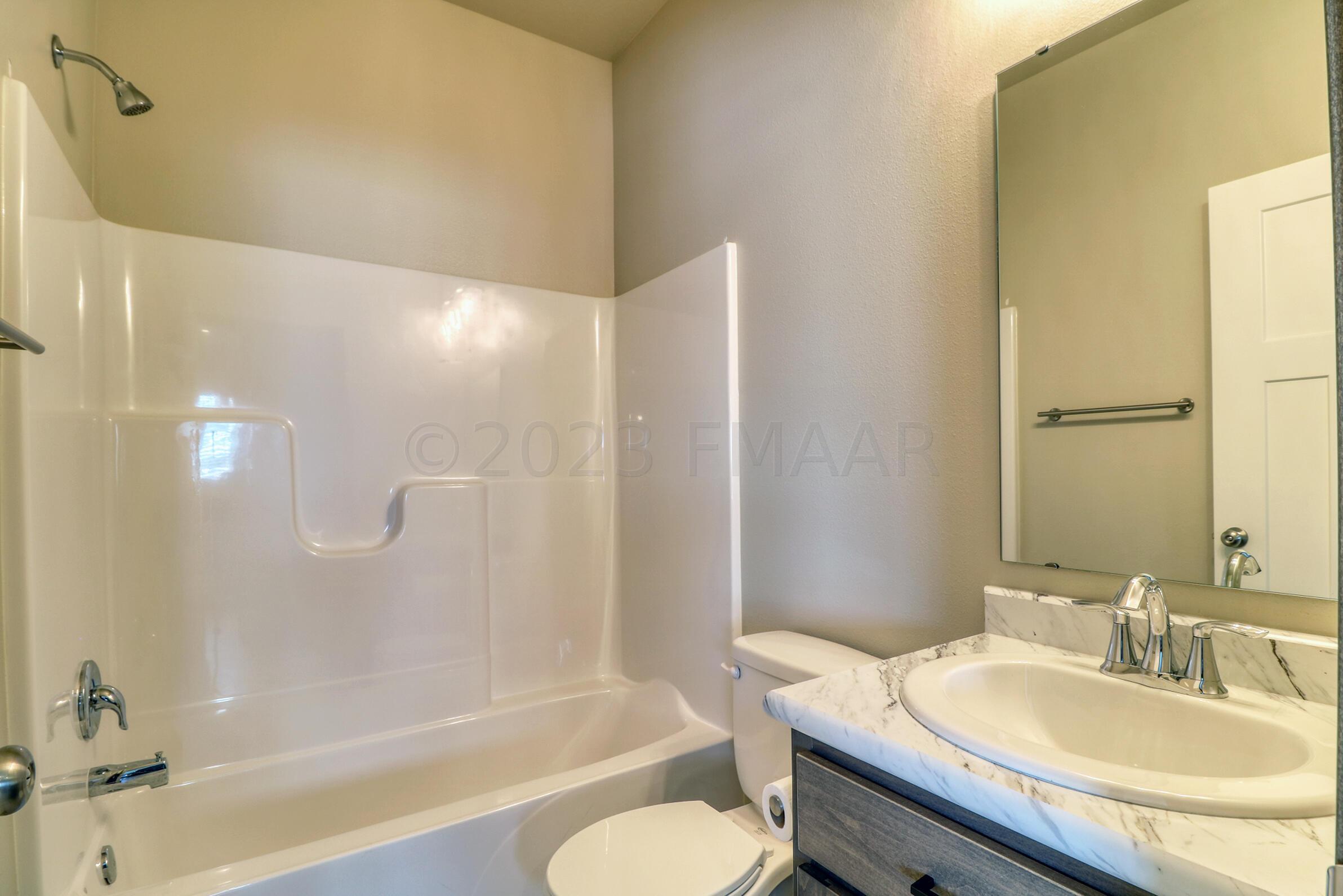 Bathroom1_1