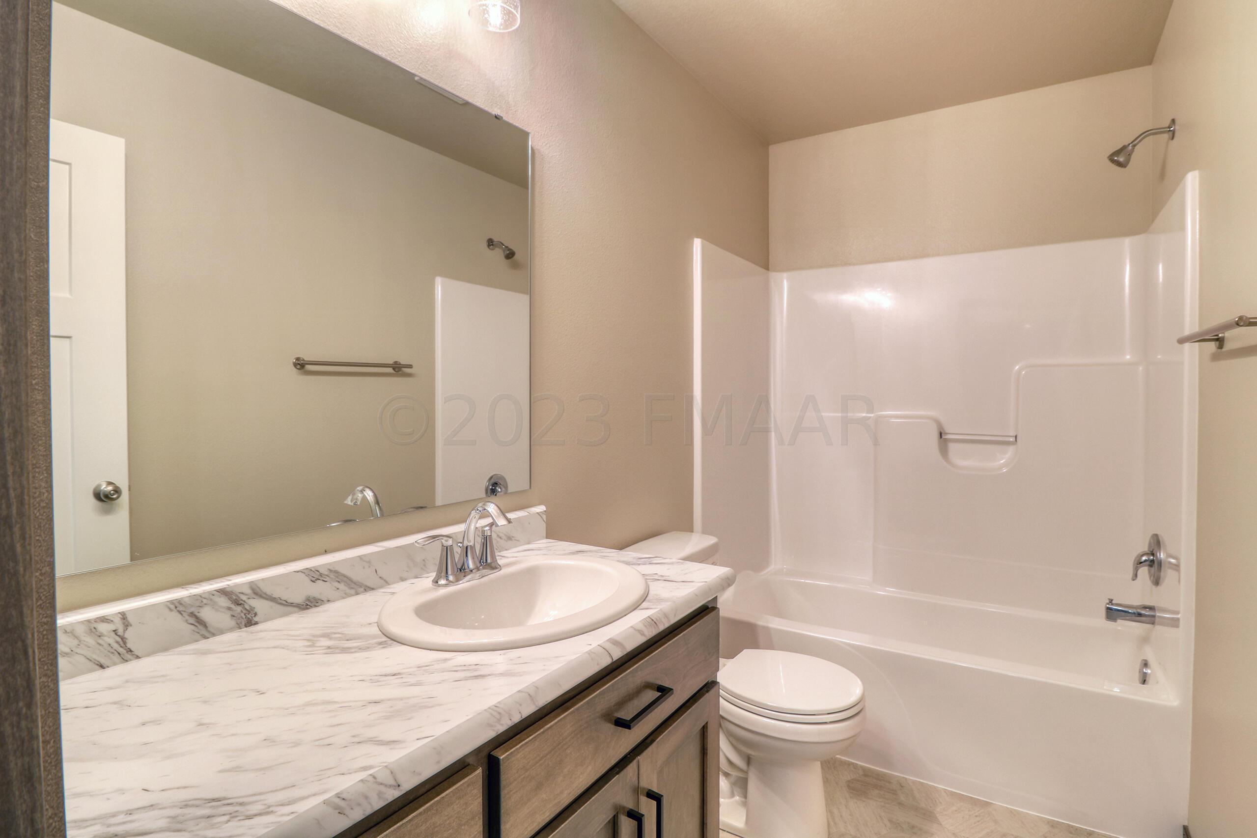 Basement Bathroom1_1