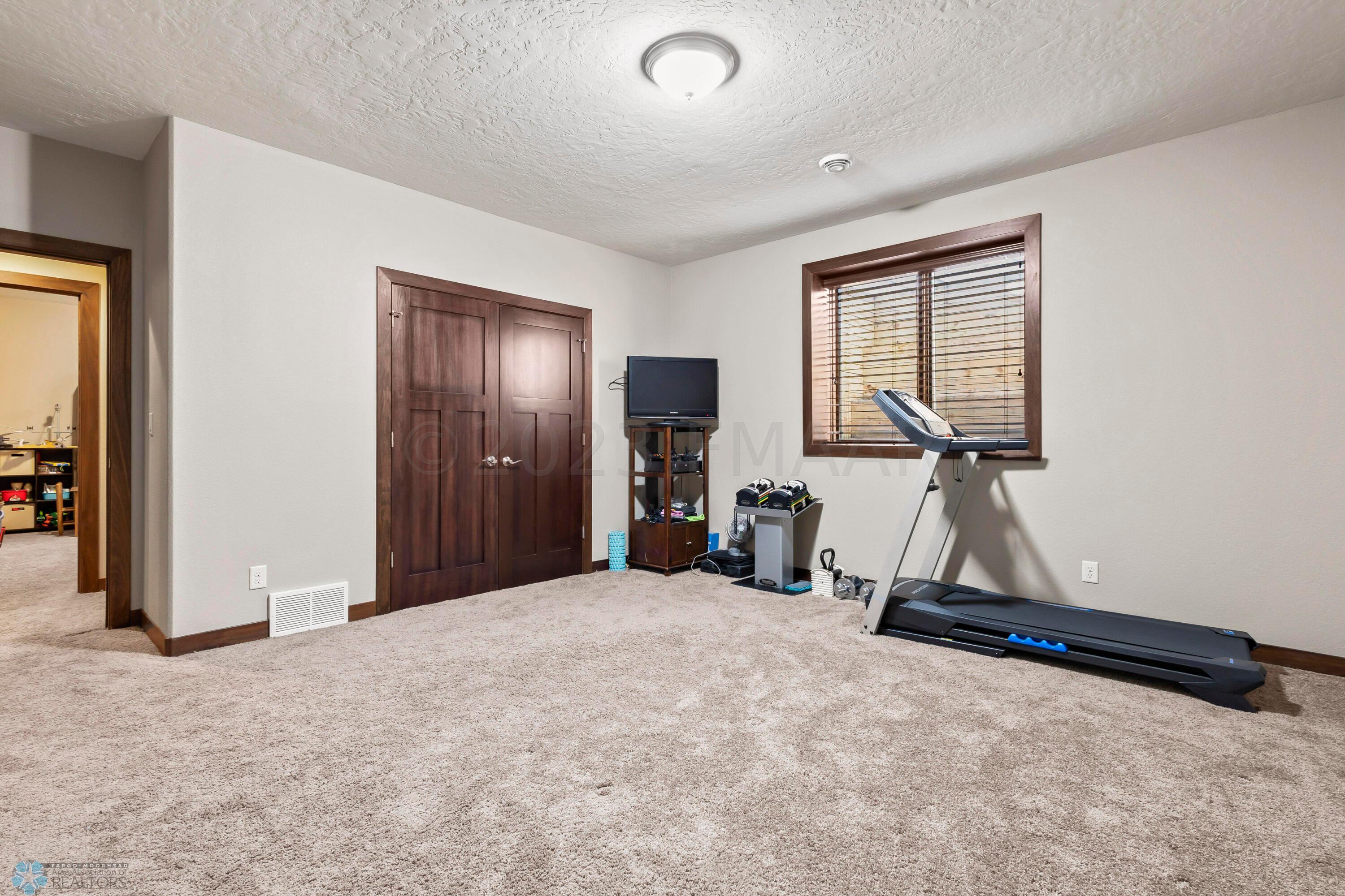 LL Bedroom 1
