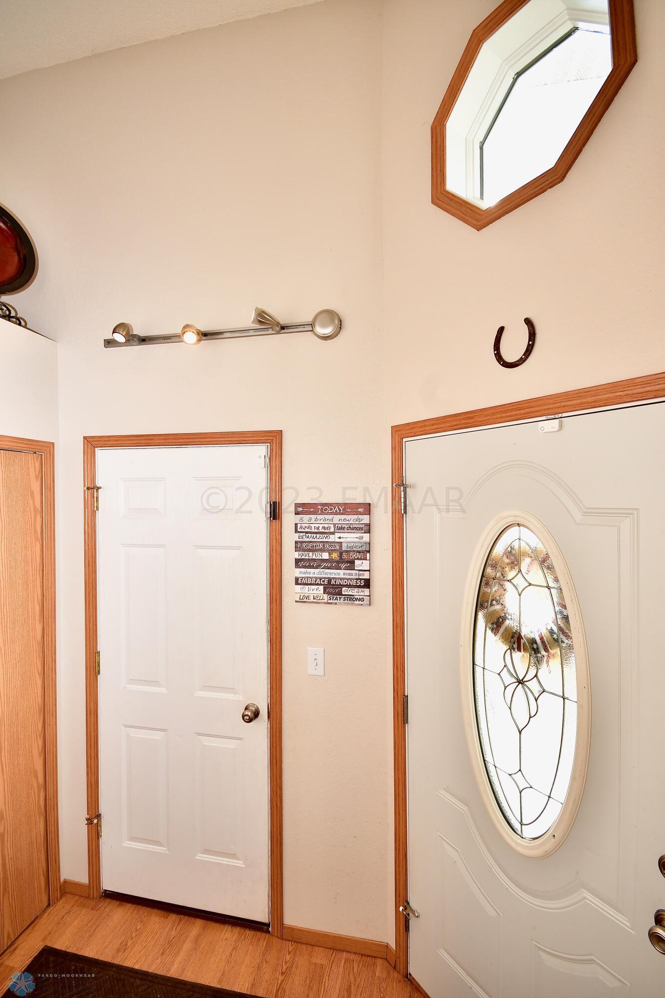 Front Entry/Foyer