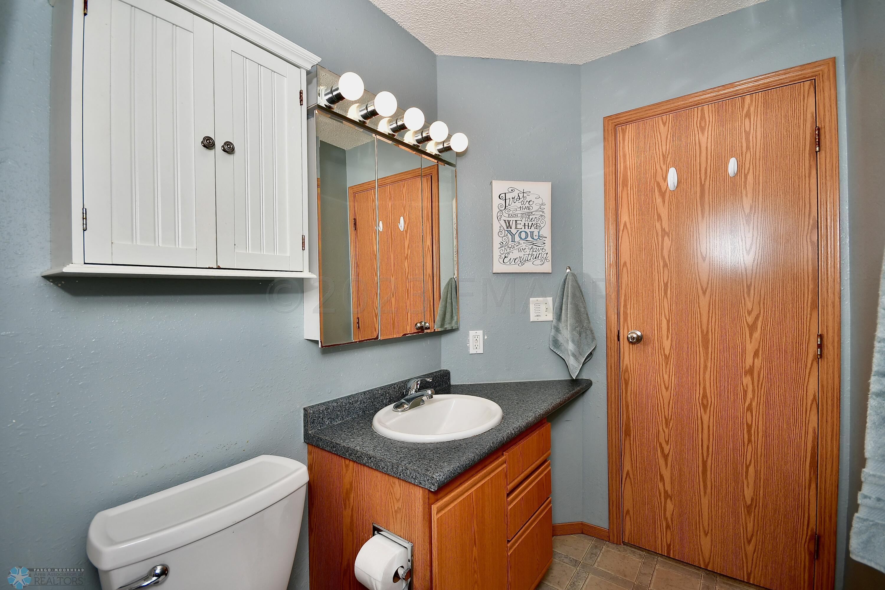 Full Bathroom - Upper
