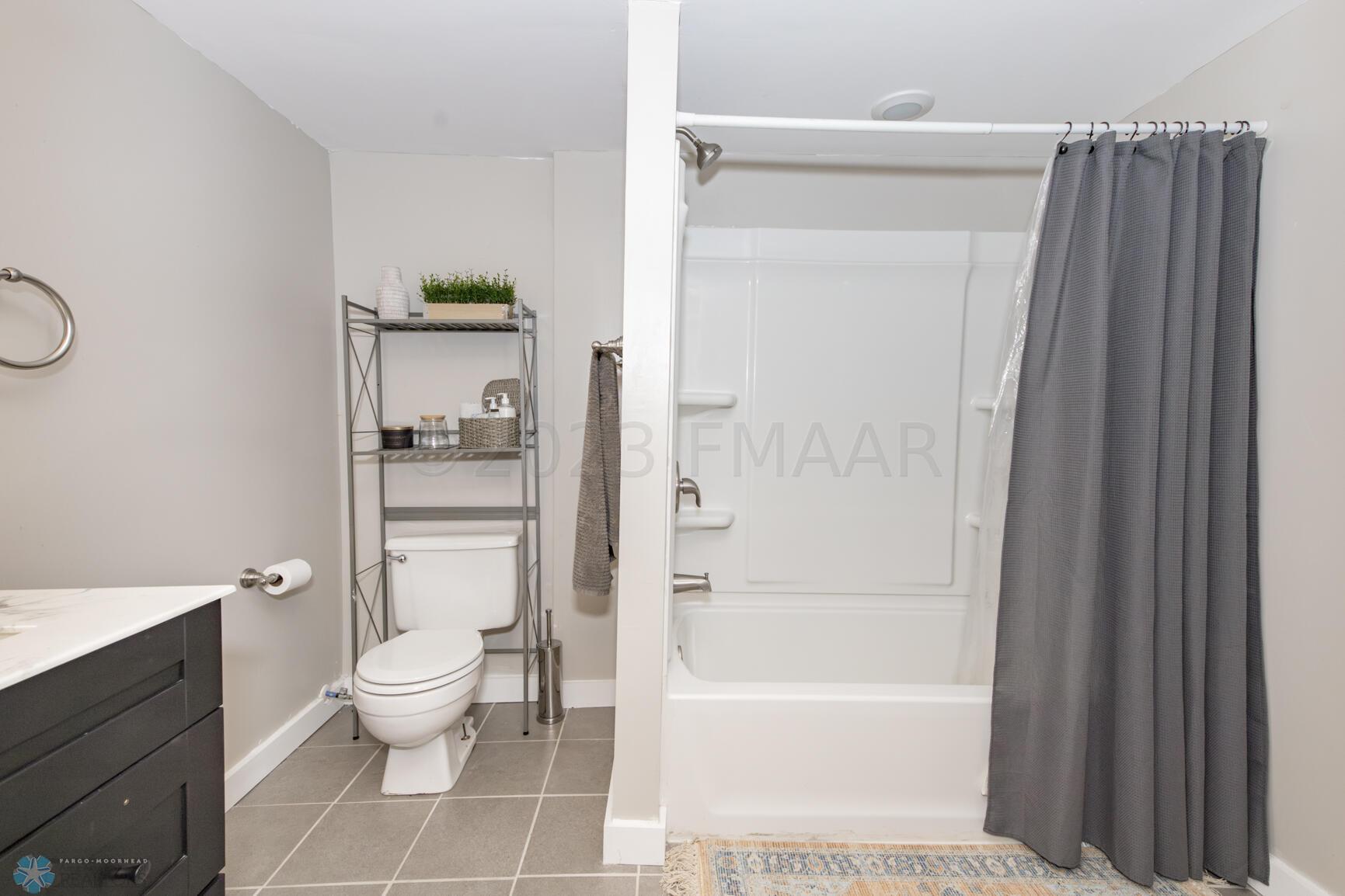 Bathroom 2