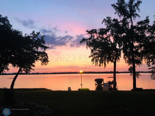 42167 E BIG MCDONALD Drive, Dent, MN 56528