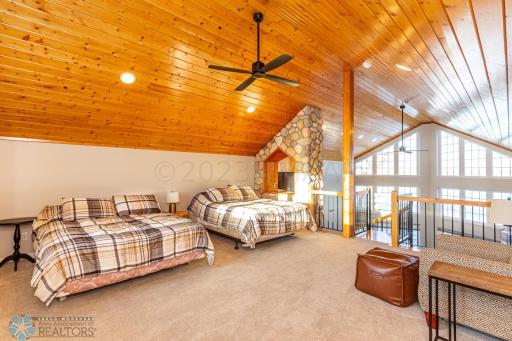 42167 E BIG MCDONALD Drive, Dent, MN 56528