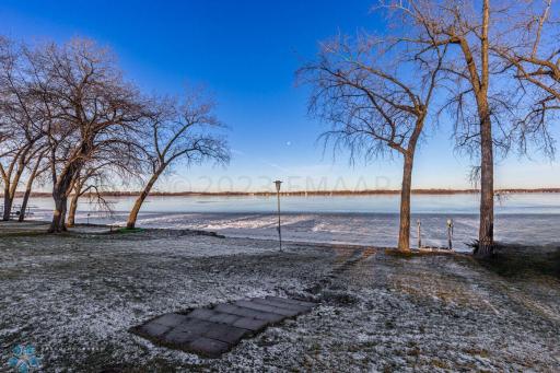 42167 E BIG MCDONALD Drive, Dent, MN 56528