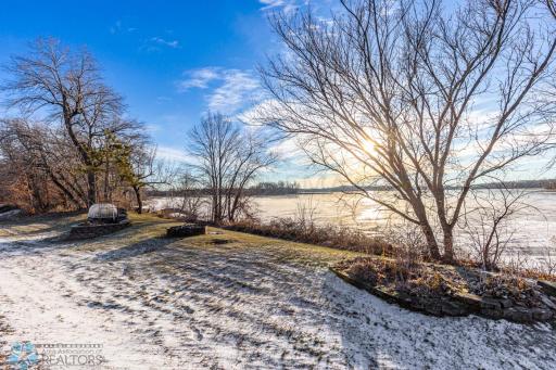 42167 E BIG MCDONALD Drive, Dent, MN 56528