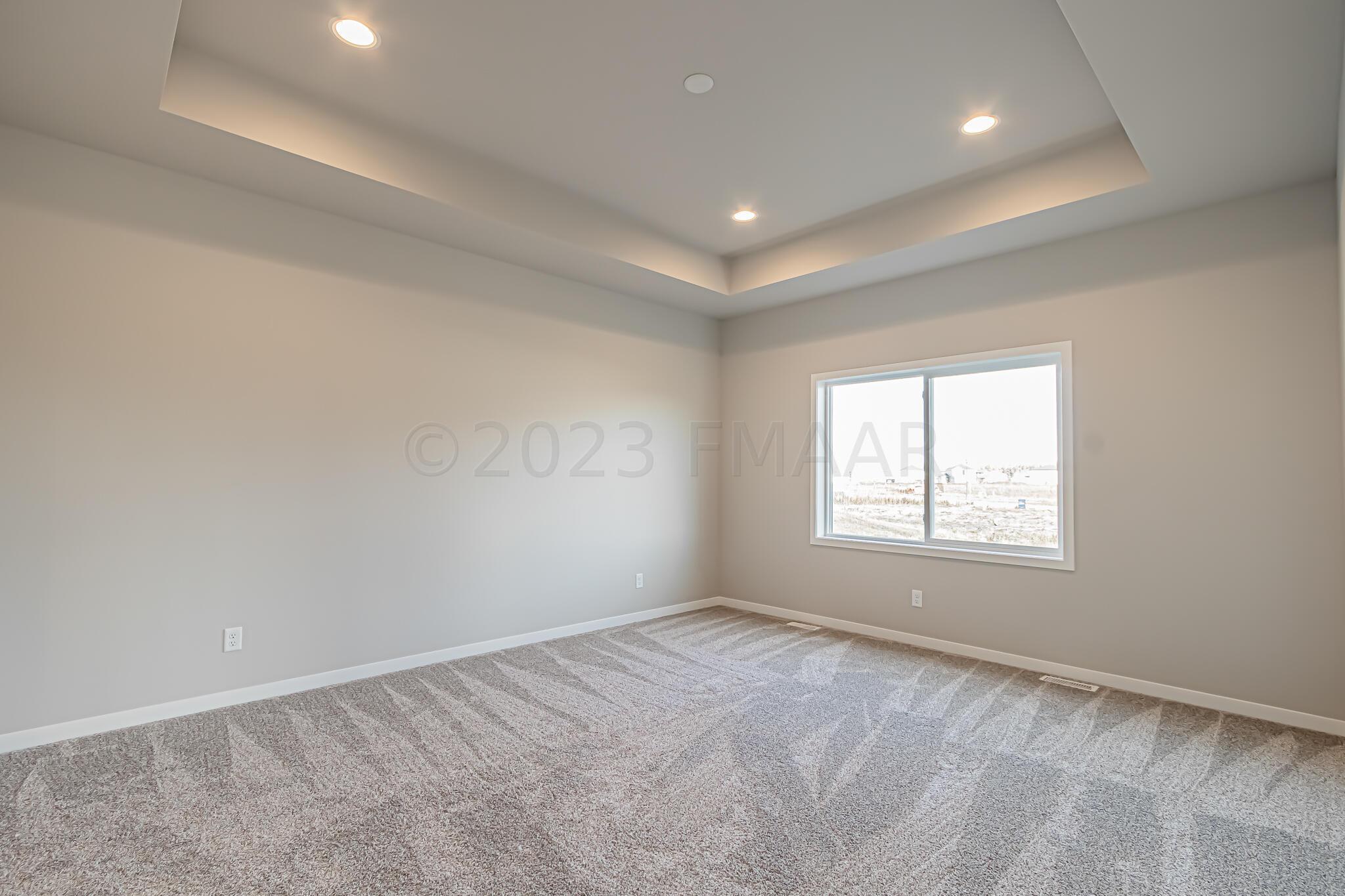 5873 Ellis Drive W, West Fargo, ND 58103