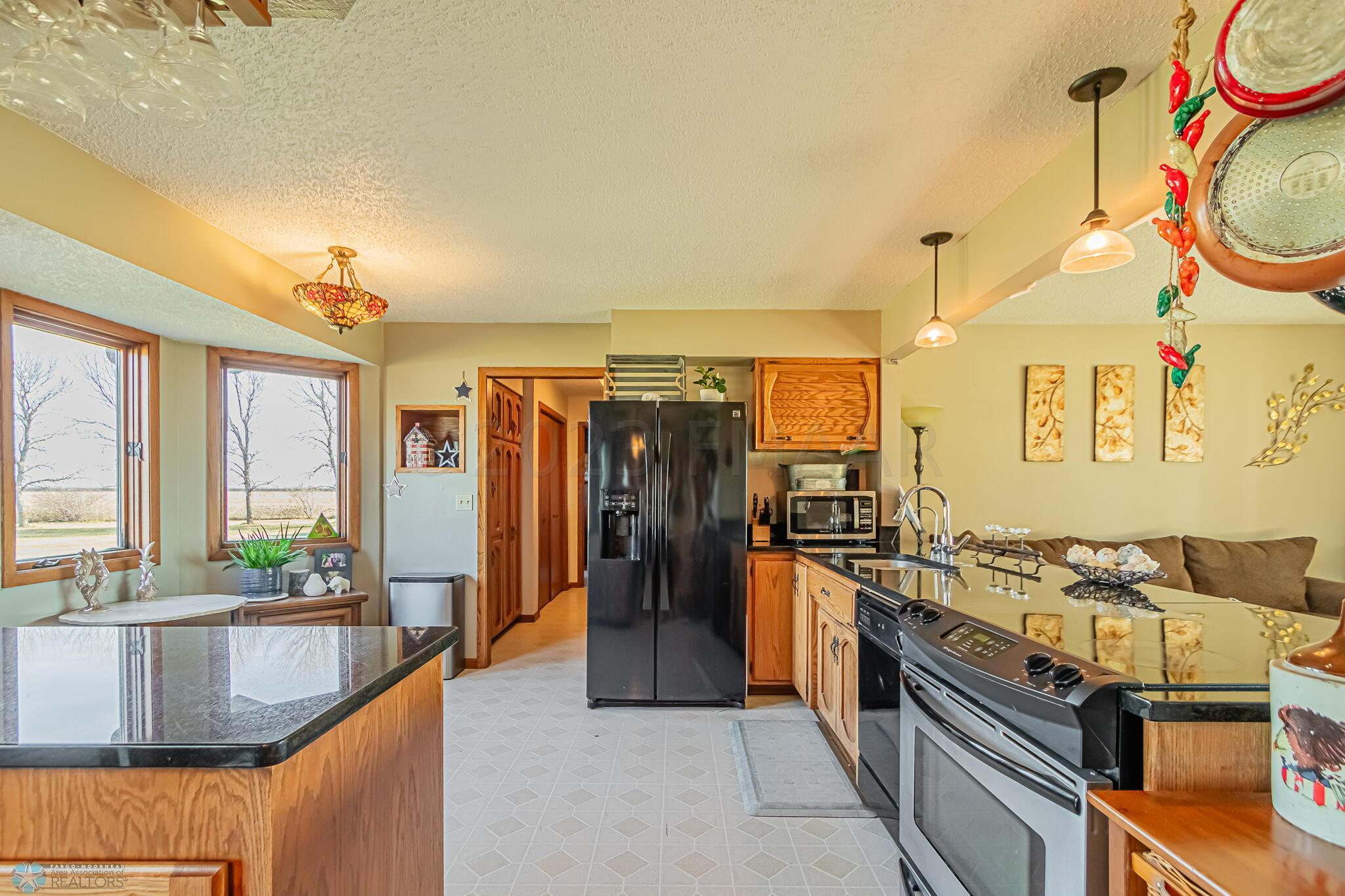 4260 150th Ave S, Moorhead, MN 56560-16