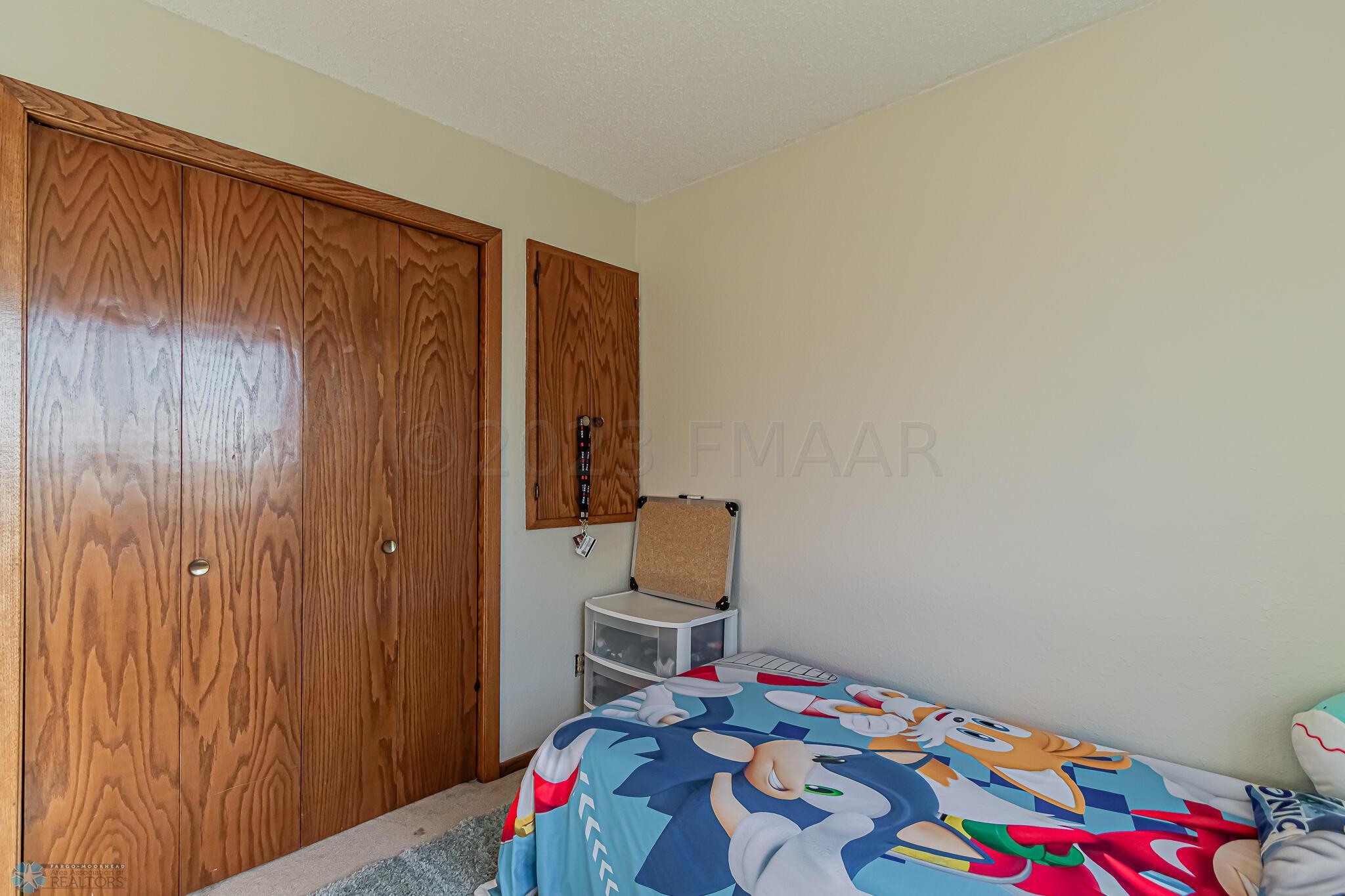 4260 150th Ave S, Moorhead, MN 56560-29