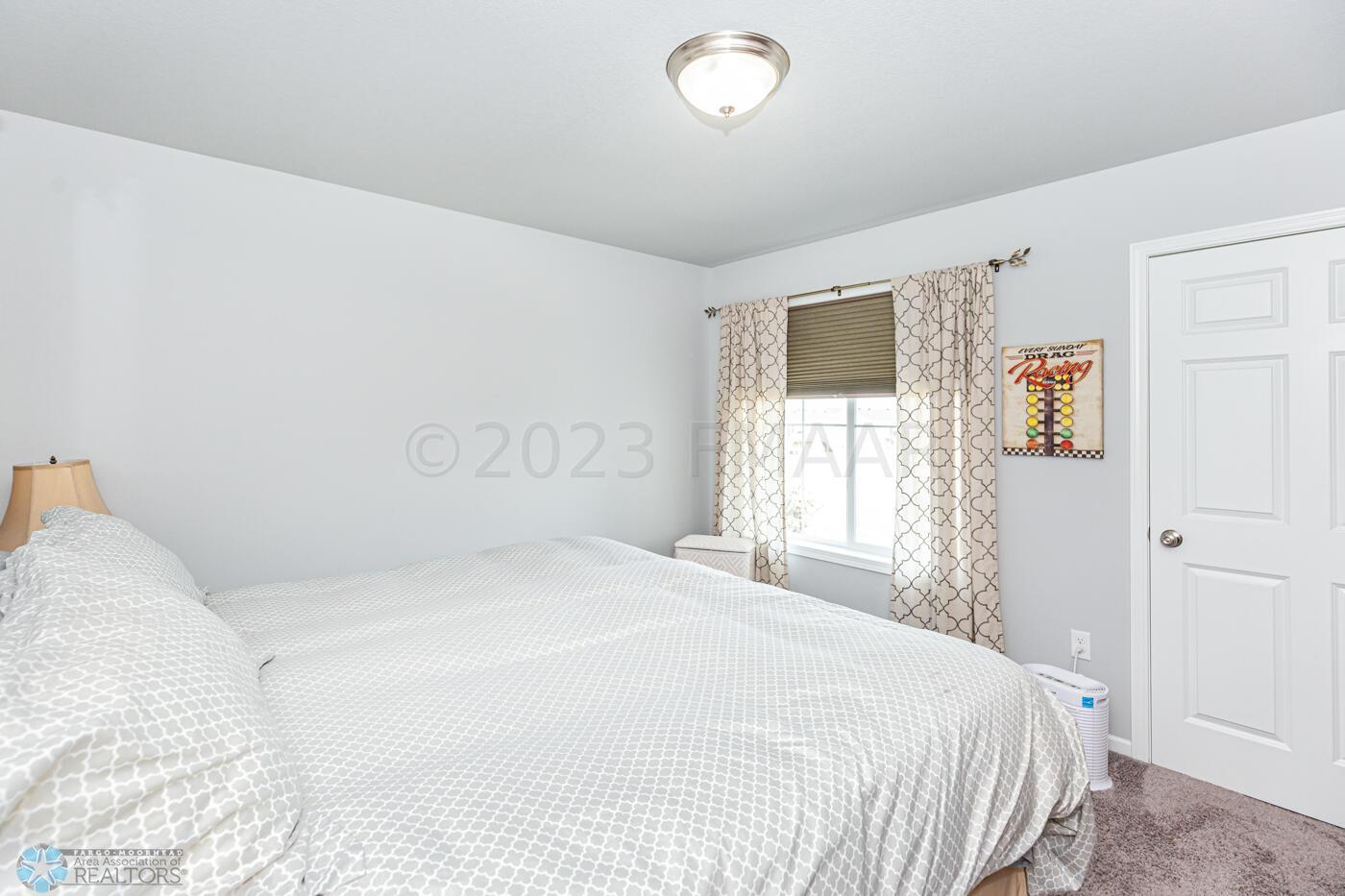 Home-17 (7)