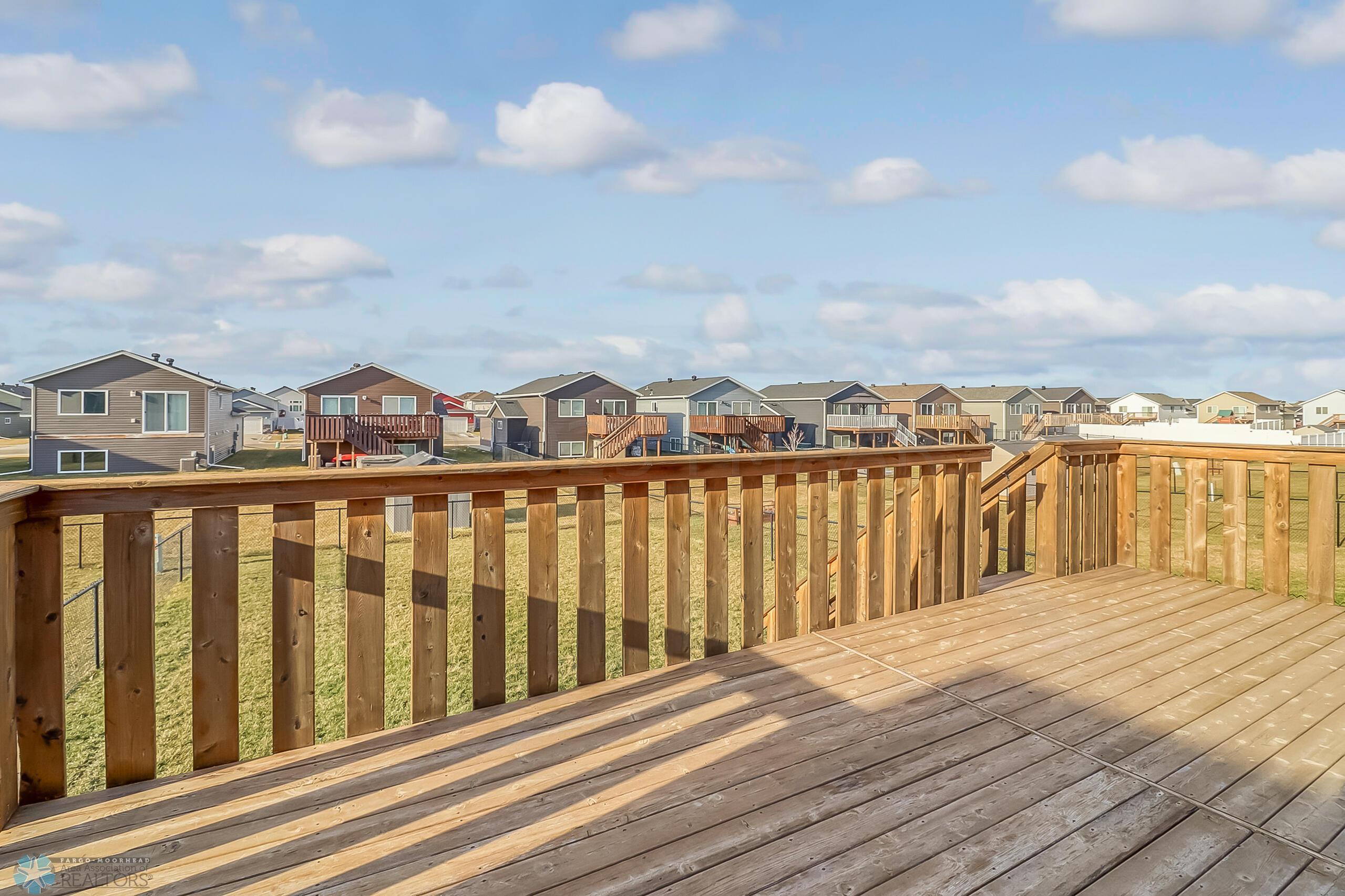Backyard_Deck1_2