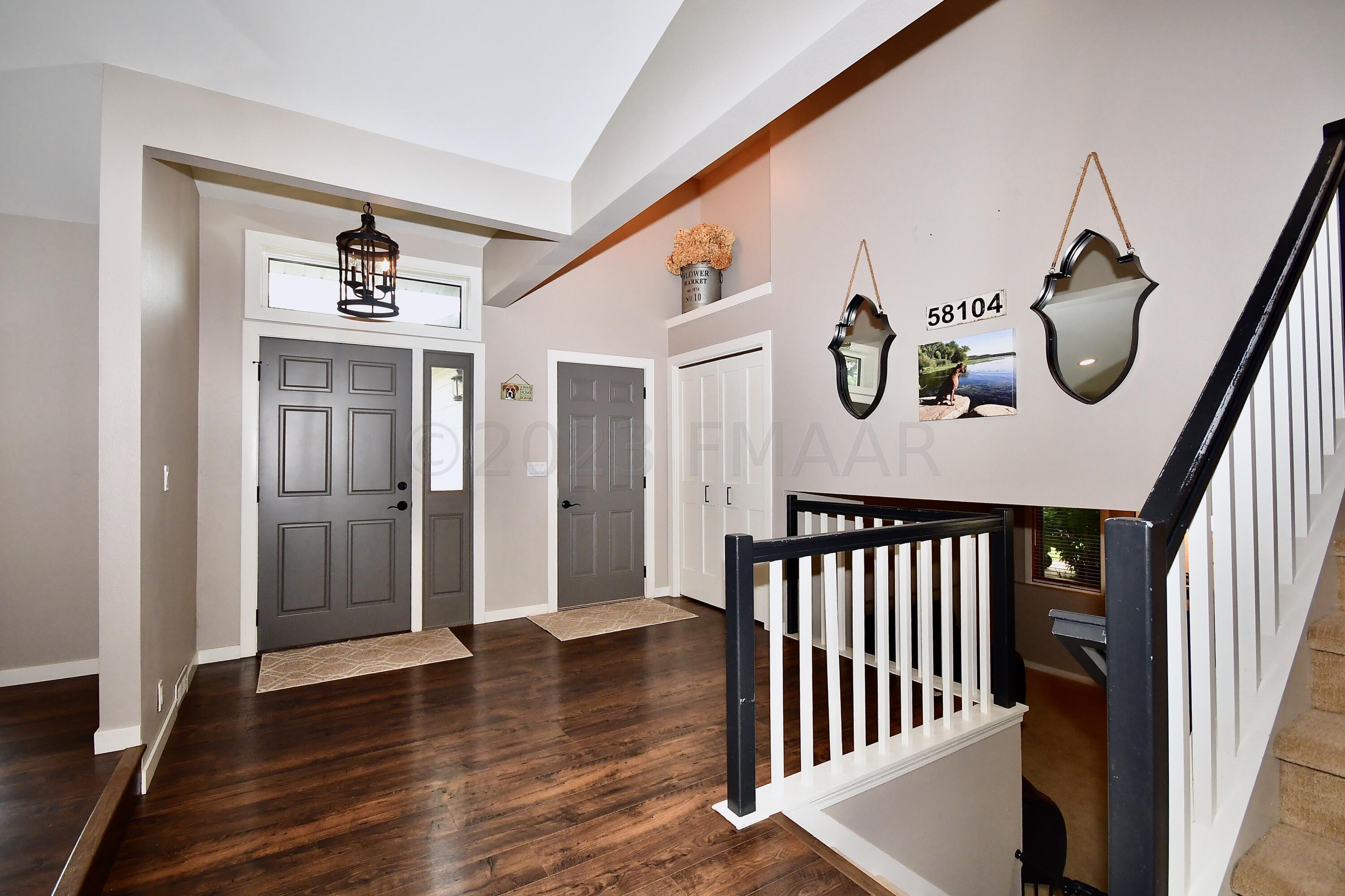 Entrance/Foyer