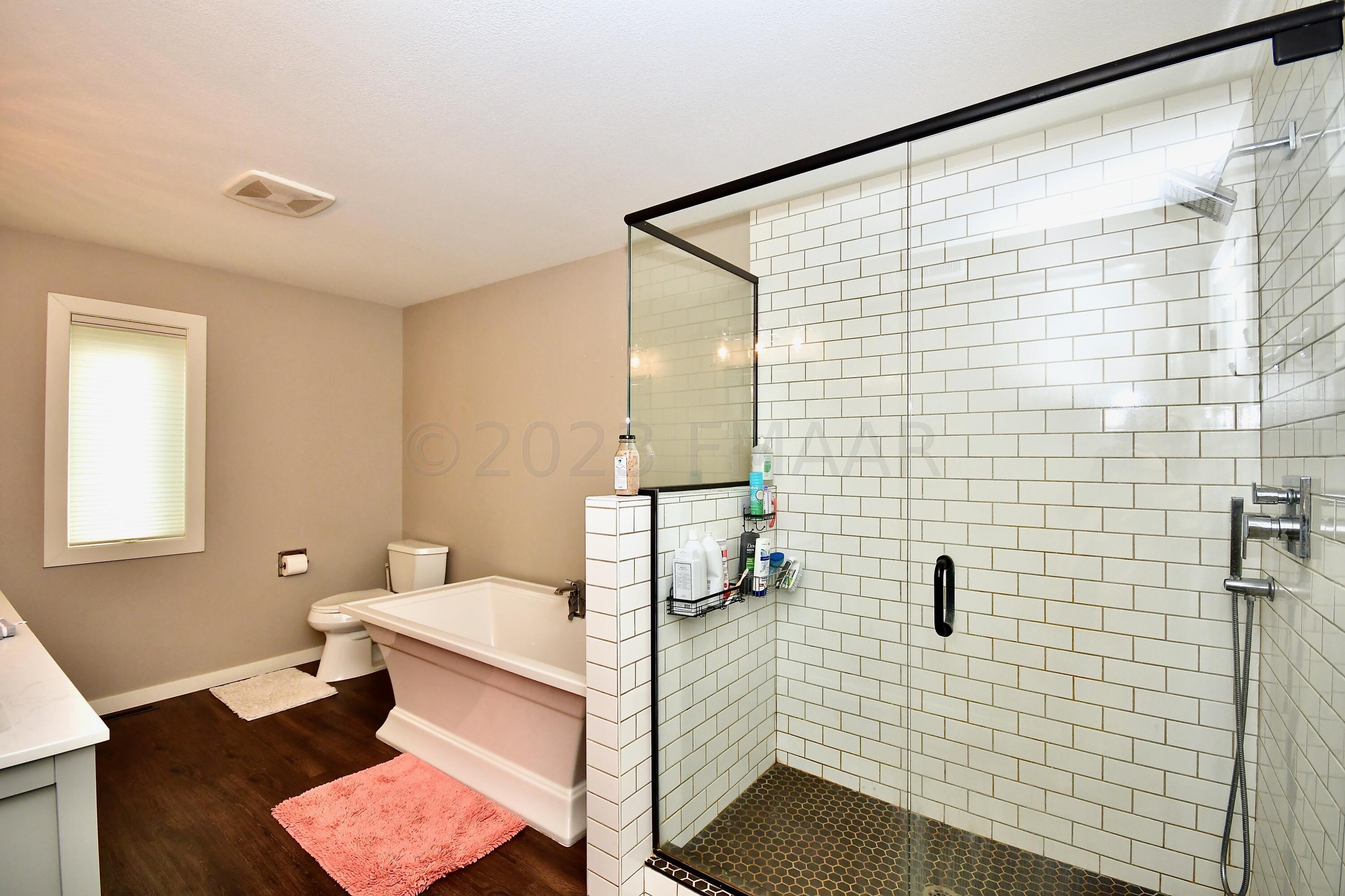 Master Bath Tiled Shower & Soaking Tub