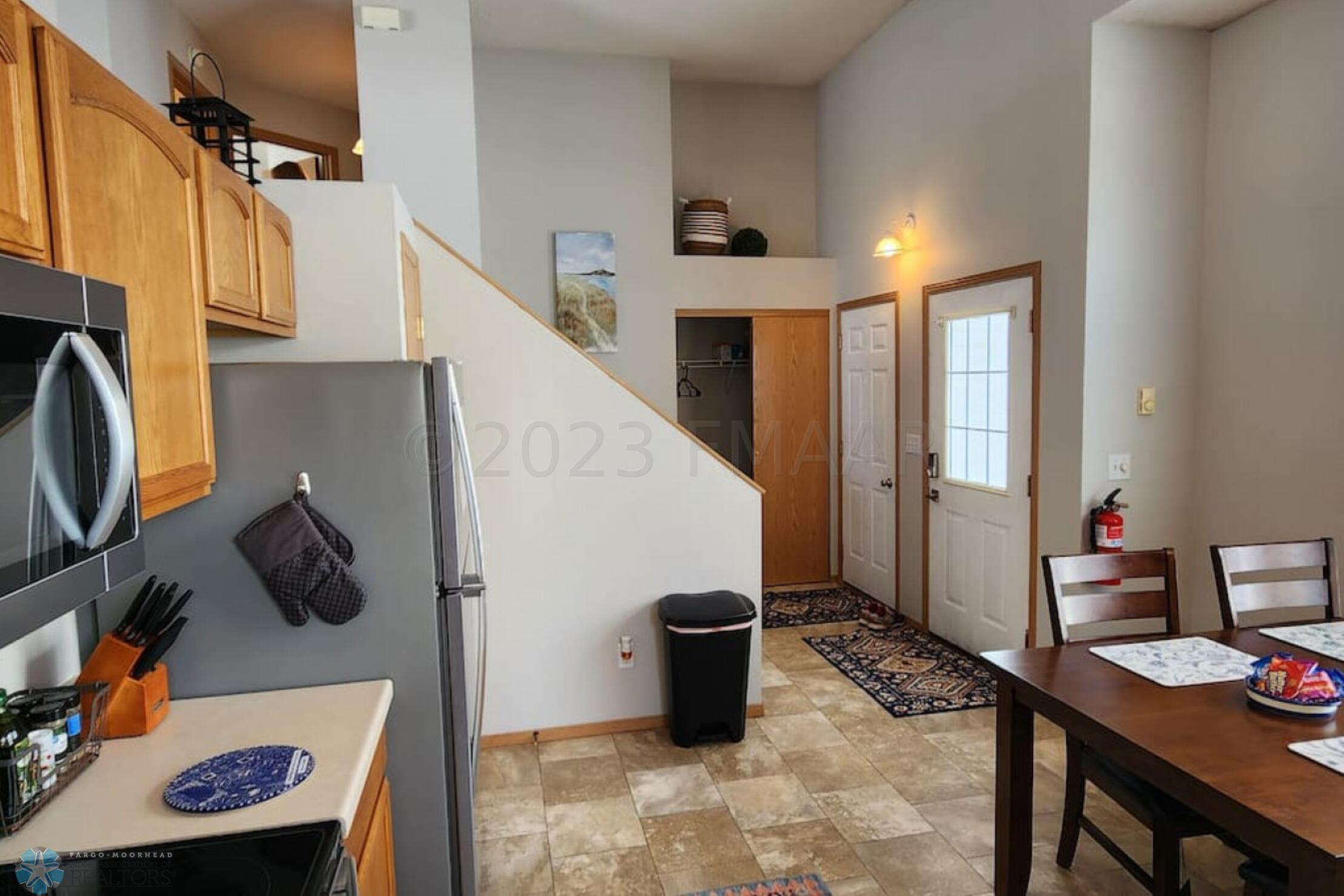 9Updated home - great yard in Moorhead.j