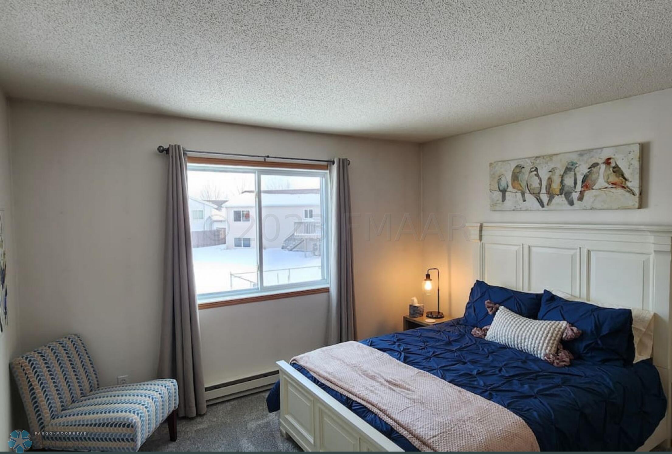 8Updated home - great yard in Moorhead.j