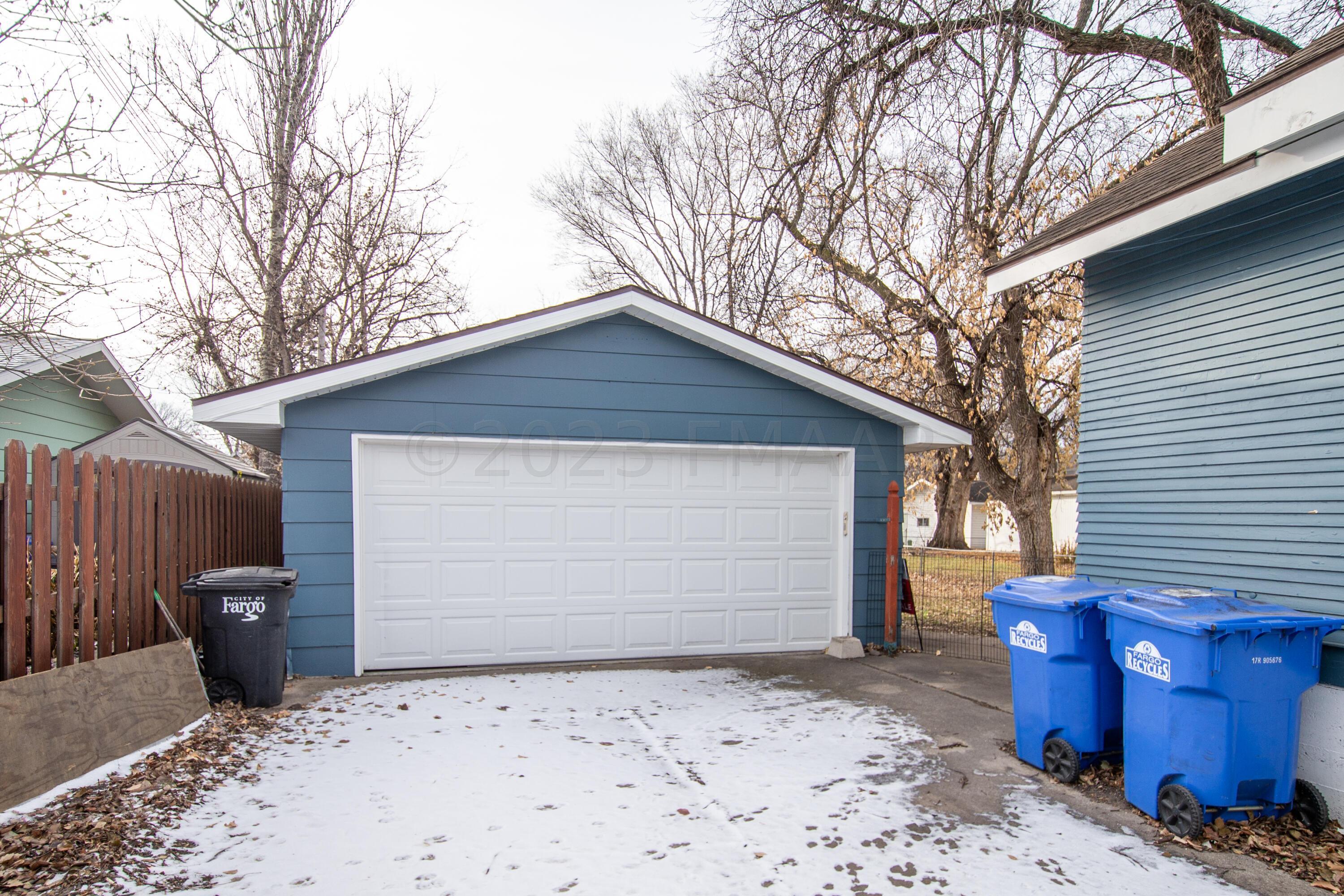 Garage