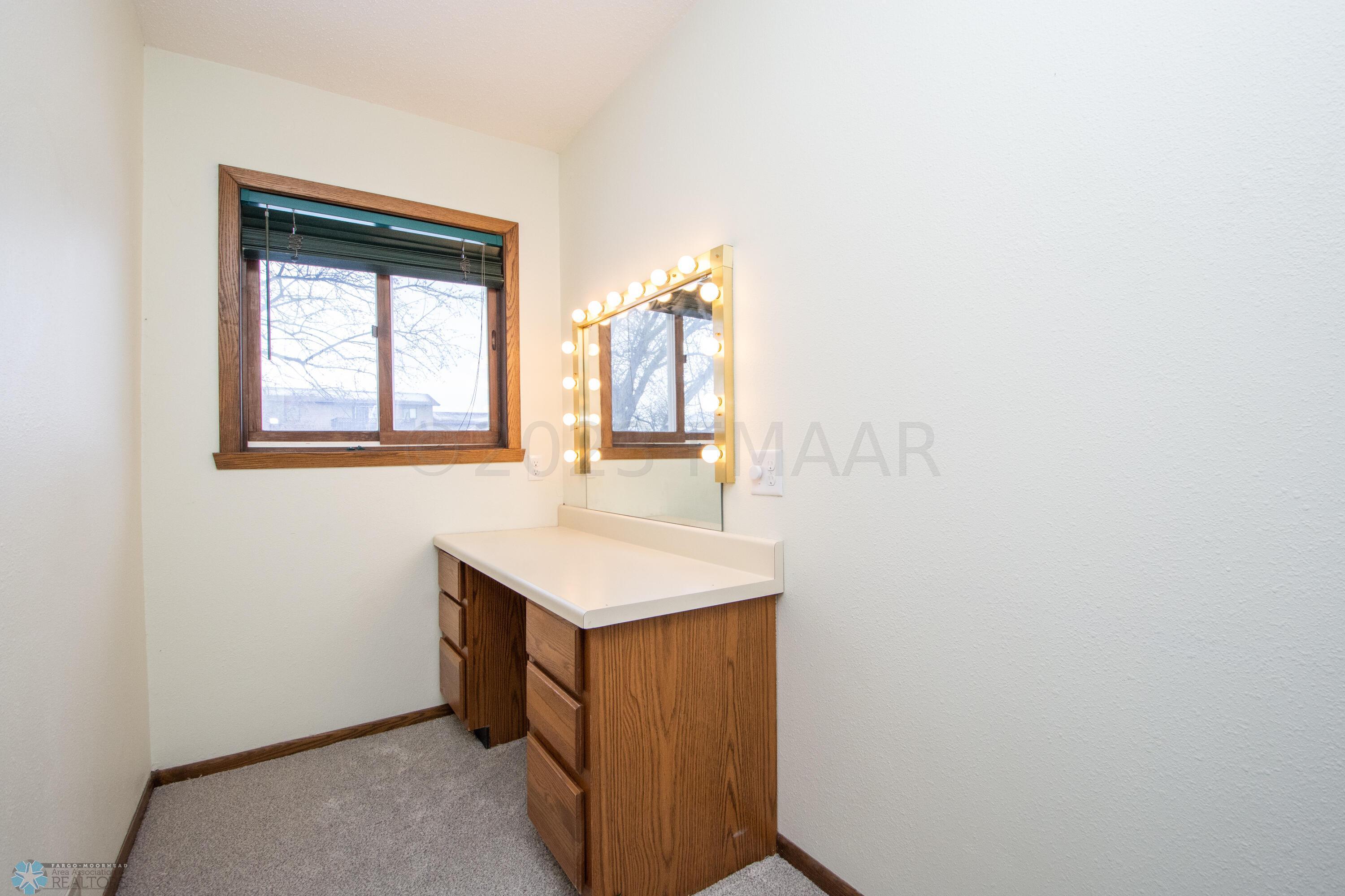 Master bedroom dressing room