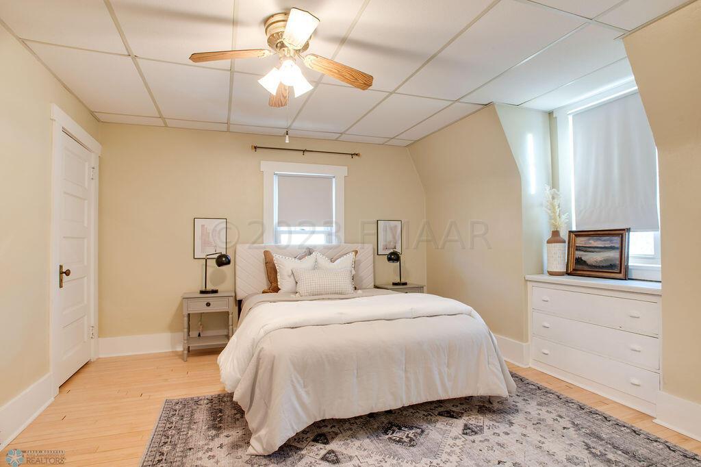 1109_7th_Ave_S-41