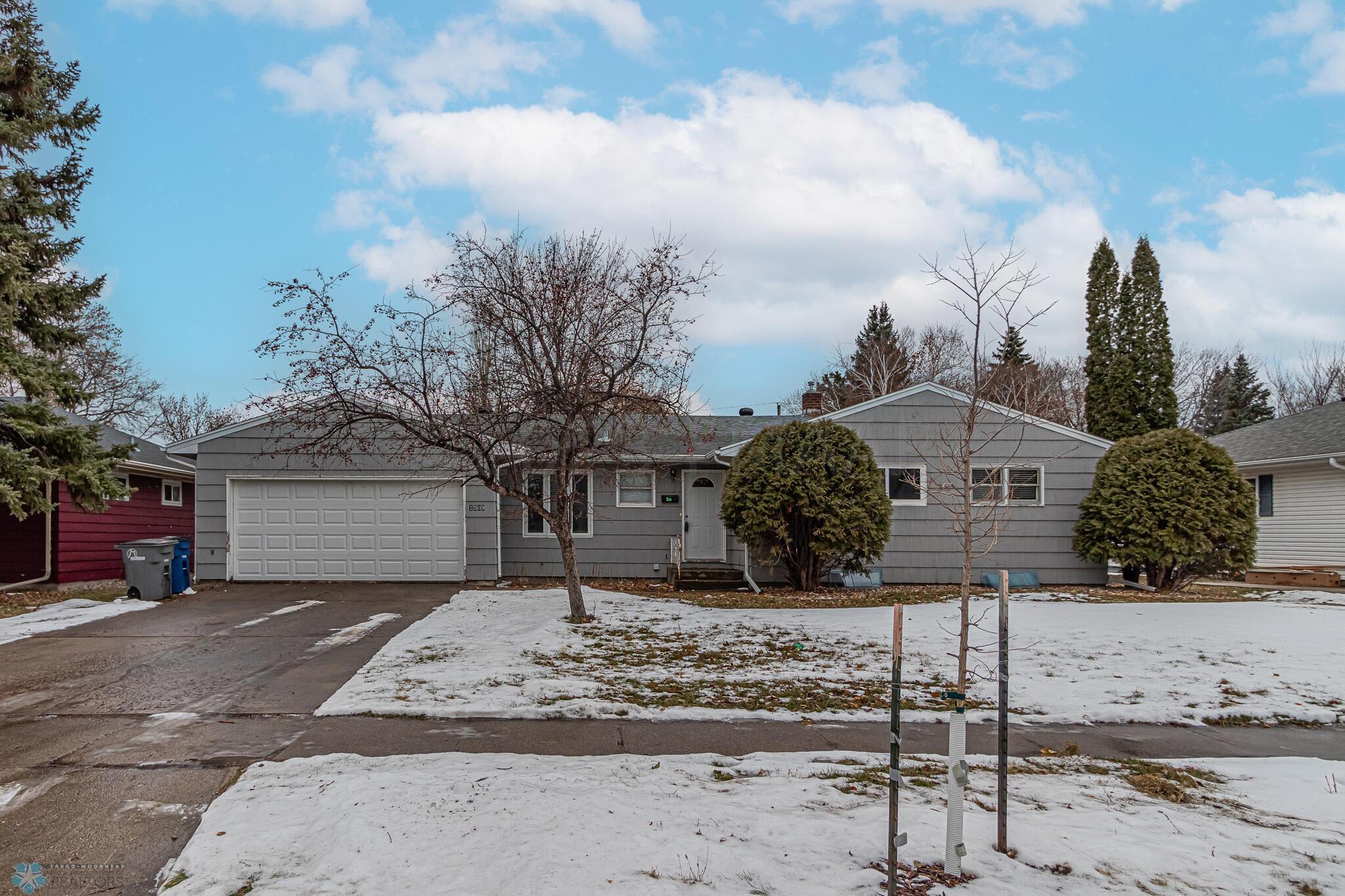 1509 9TH Avenue S, Moorhead, MN 56560-40
