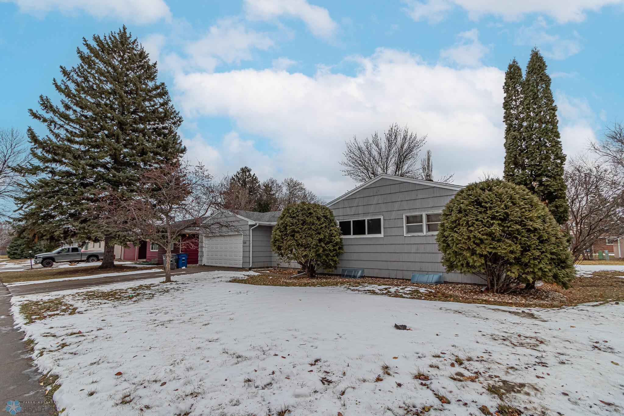 1509 9TH Avenue S, Moorhead, MN 56560-41