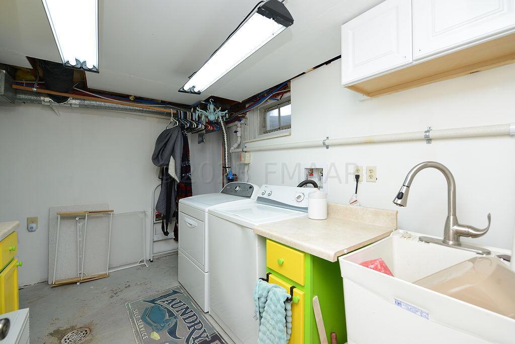 Washer and Dryer Included