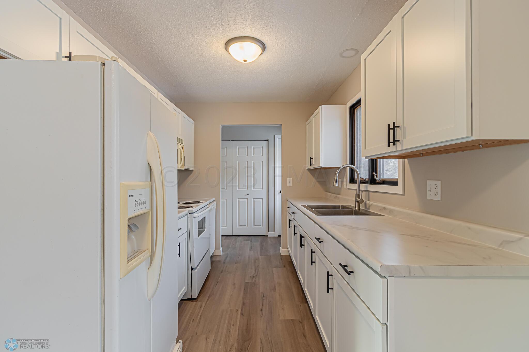 1032 Joseph St, Hawley, MN-09