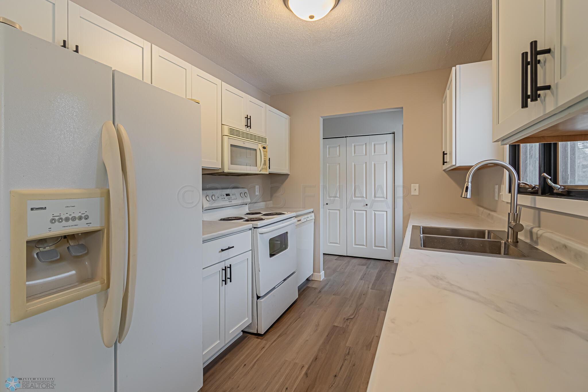 1032 Joseph St, Hawley, MN-10