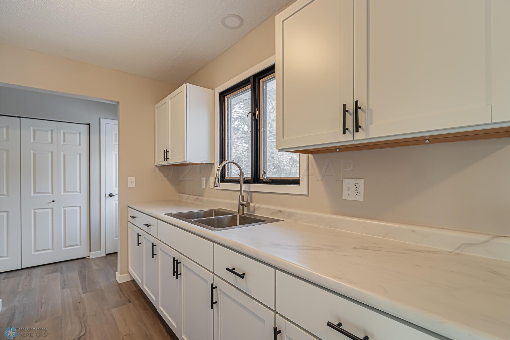 1032 Joseph St, Hawley, MN-11