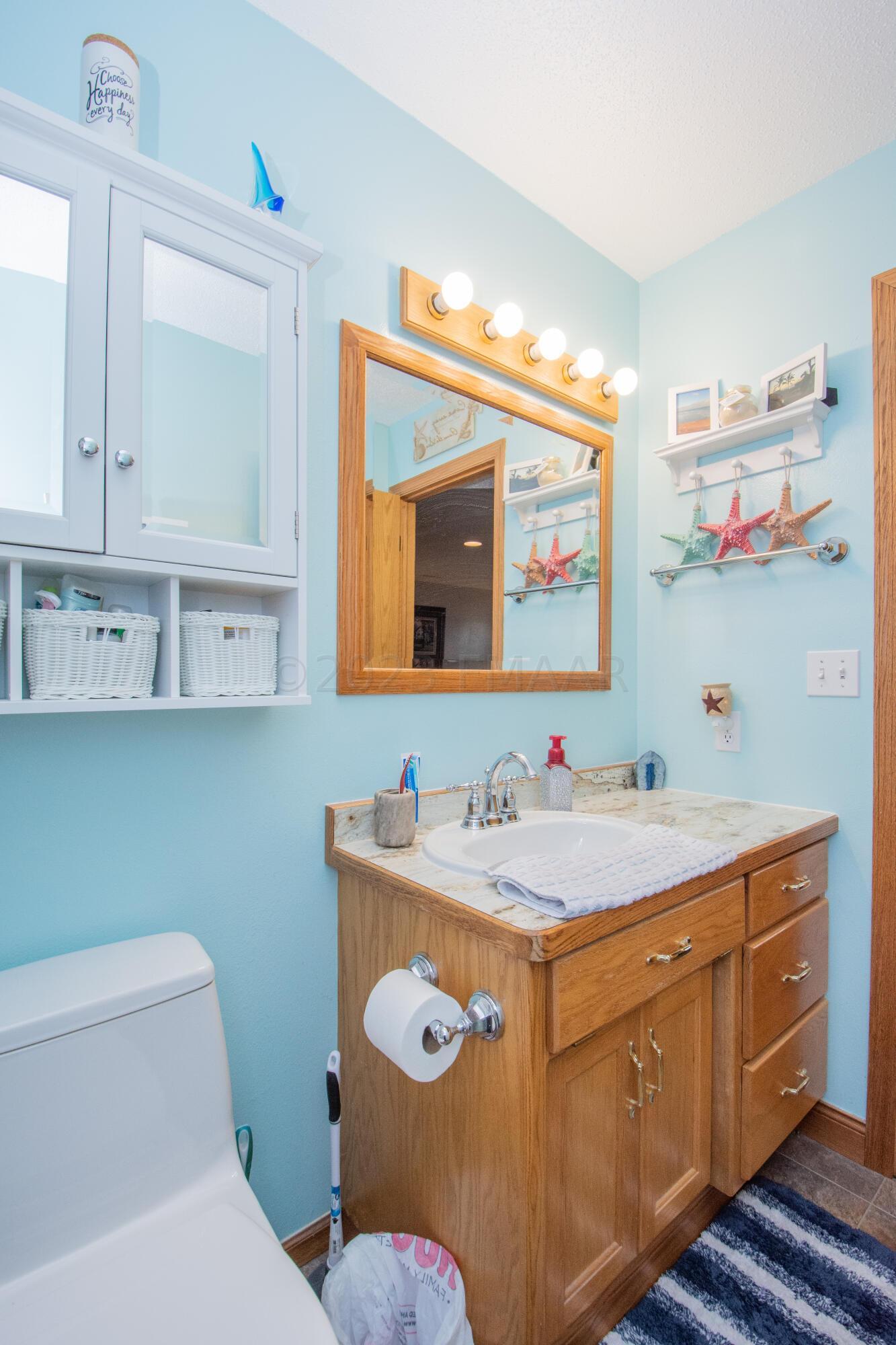 Lower Level Full Bathroom