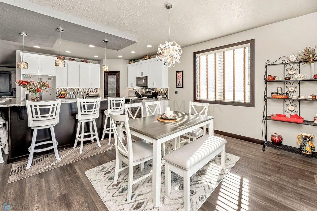 Kitchen/Dining