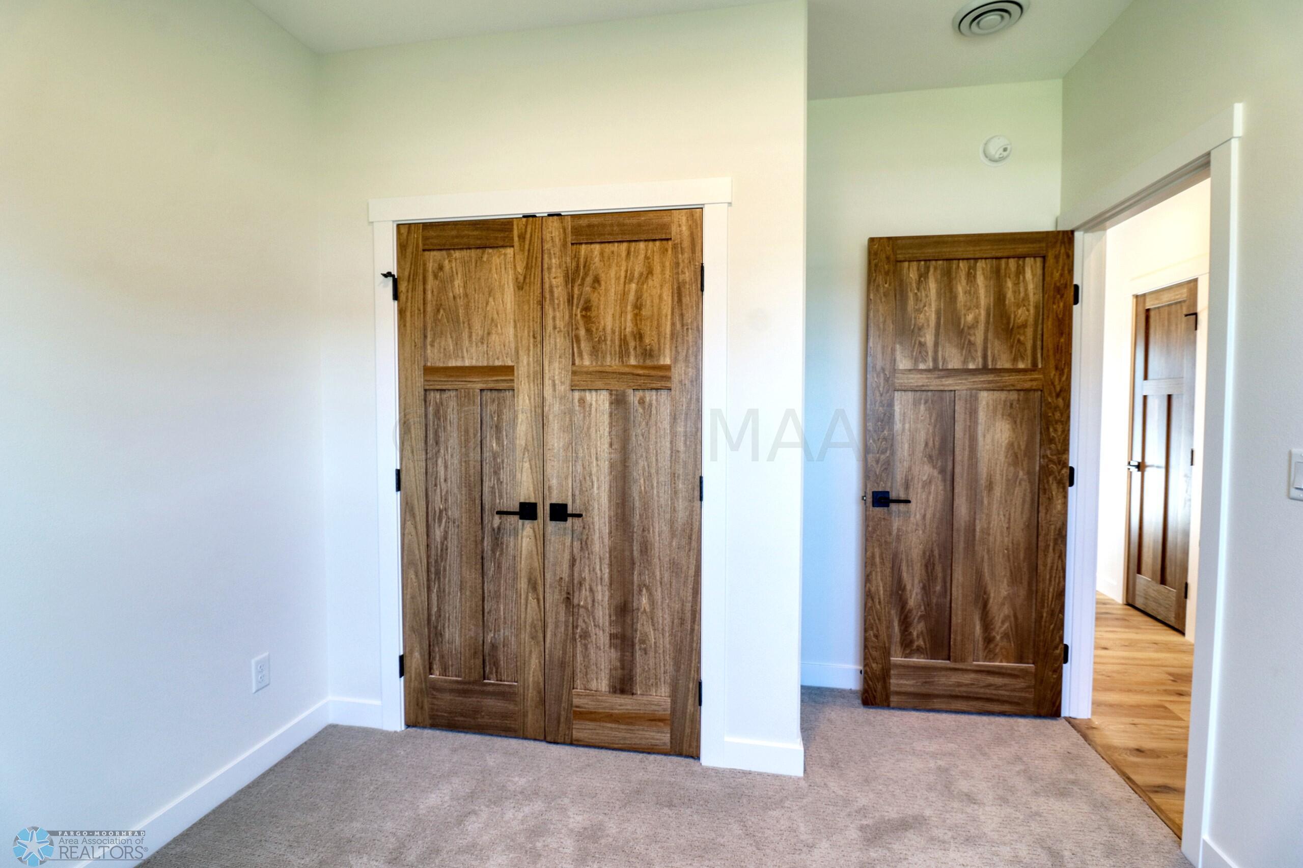 Bedroom1_2