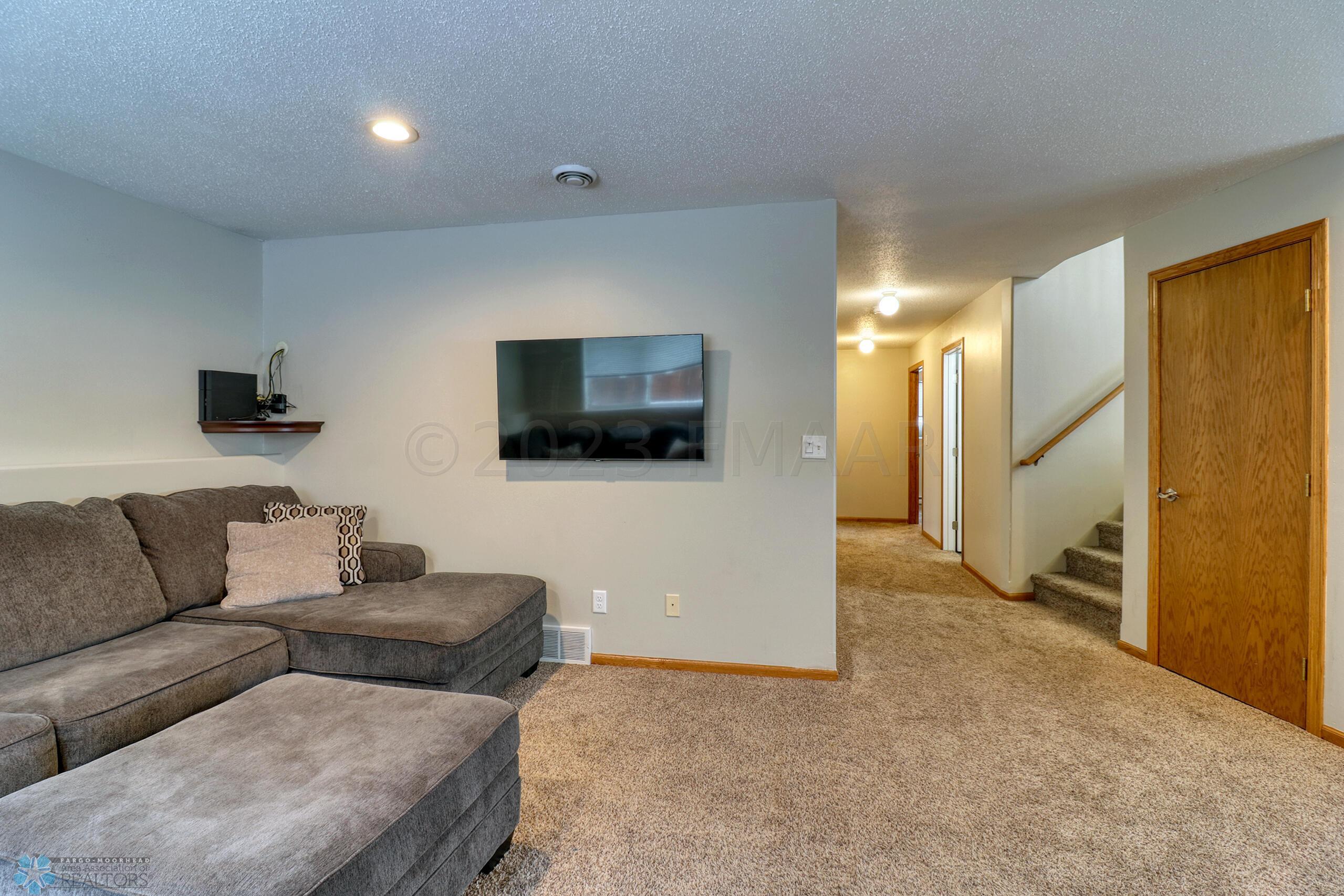 Basement1_4