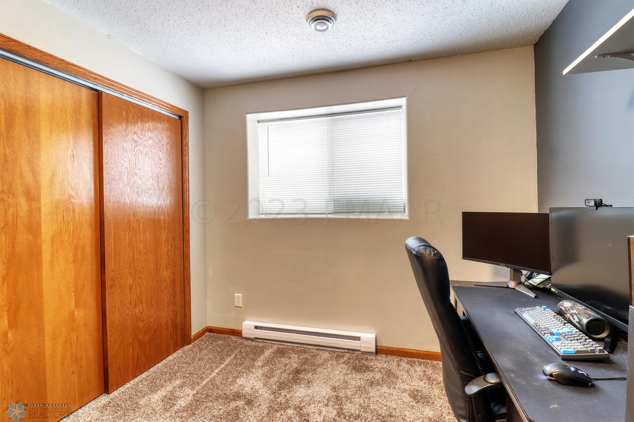Basement Bedroom2_1