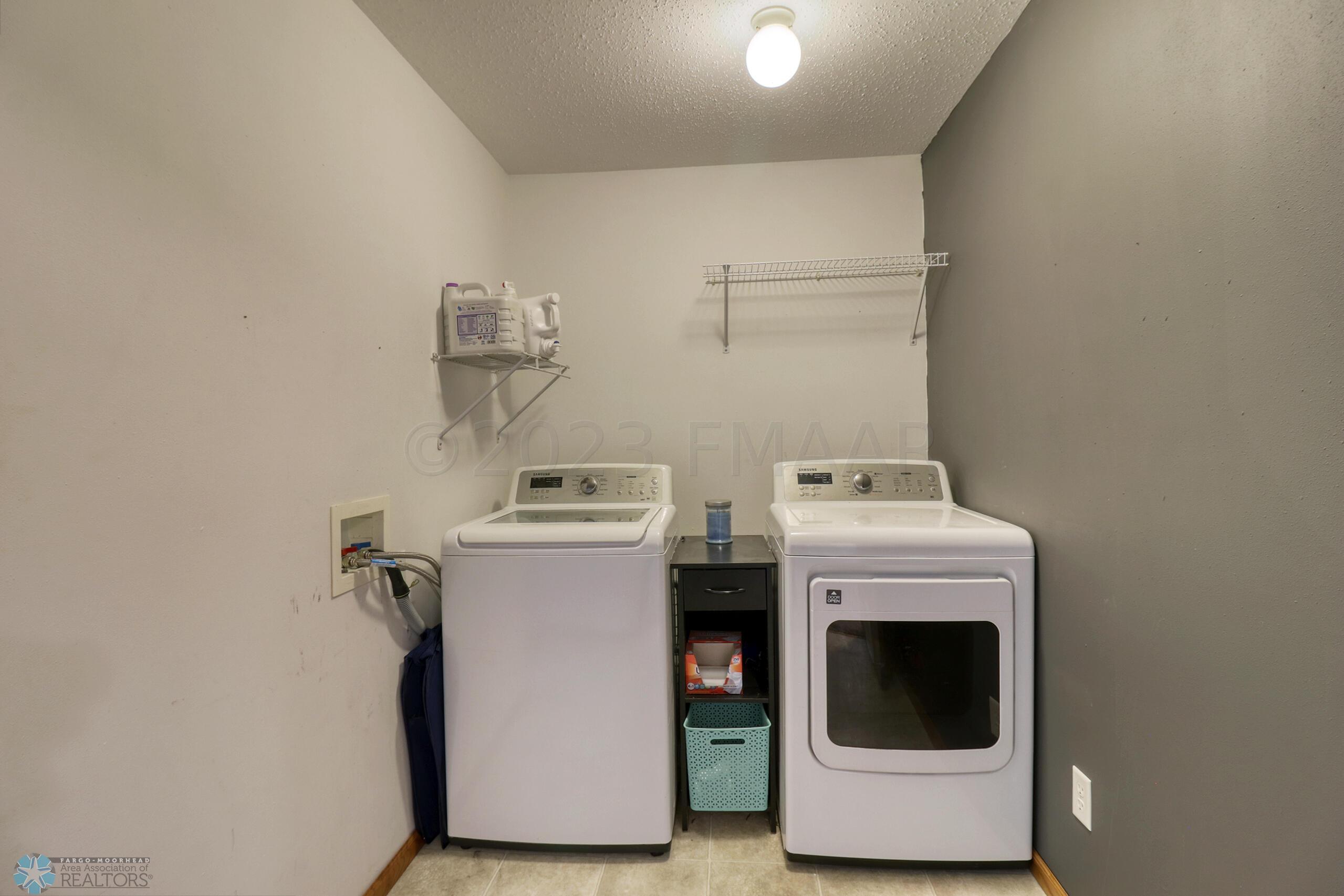 Laundry1_1