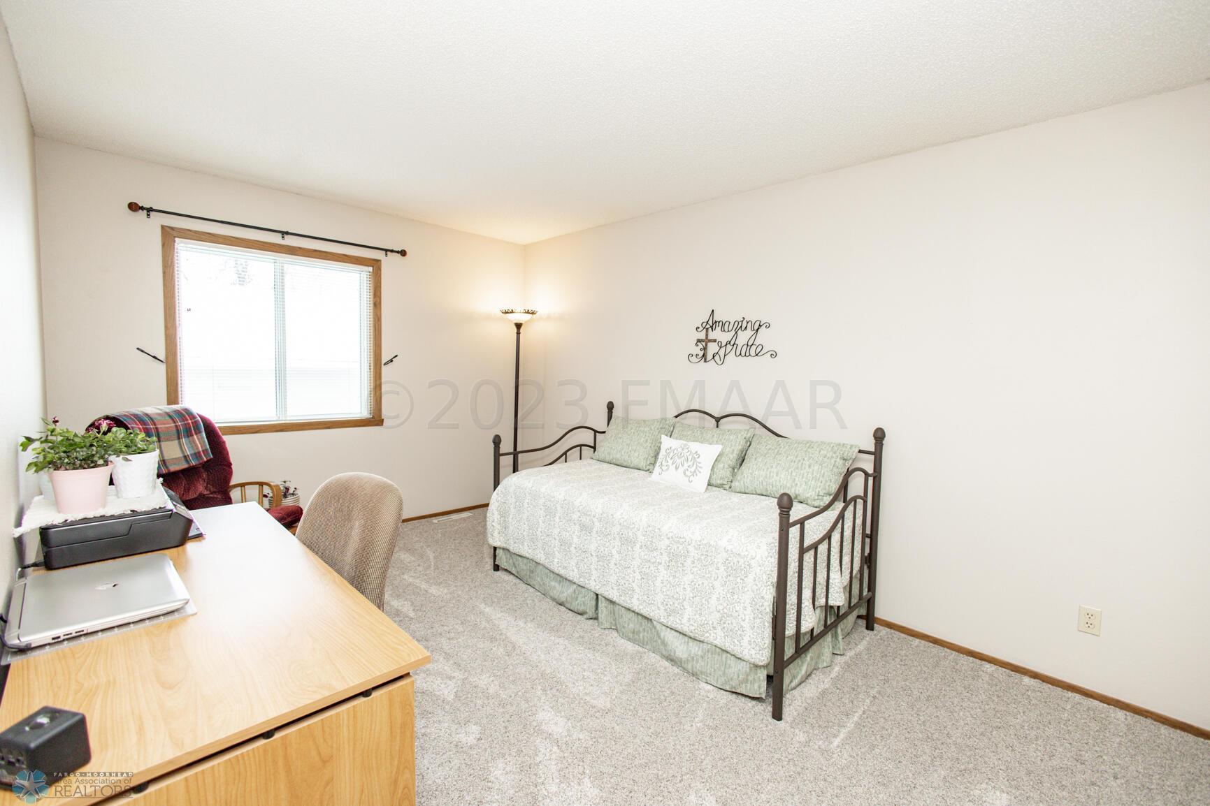 2nd bedroom - upper