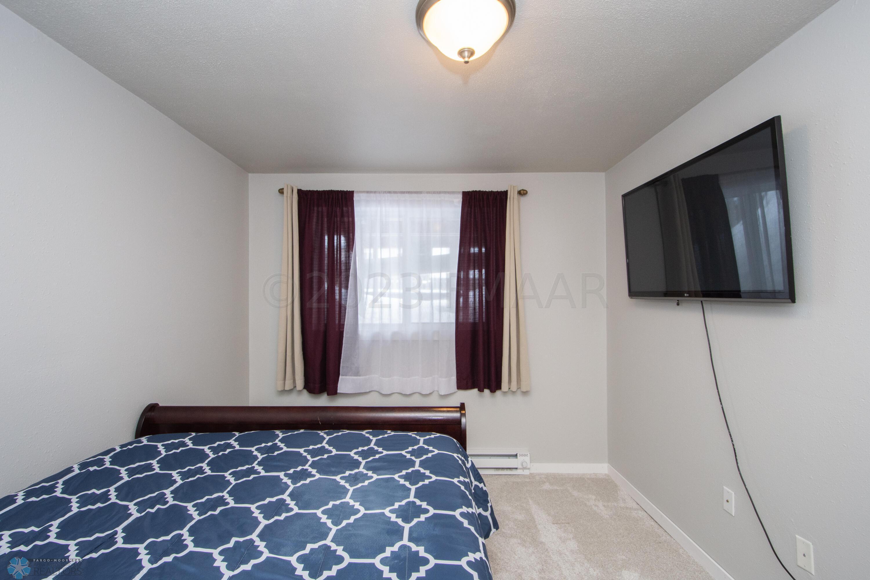 2nd Bedroom