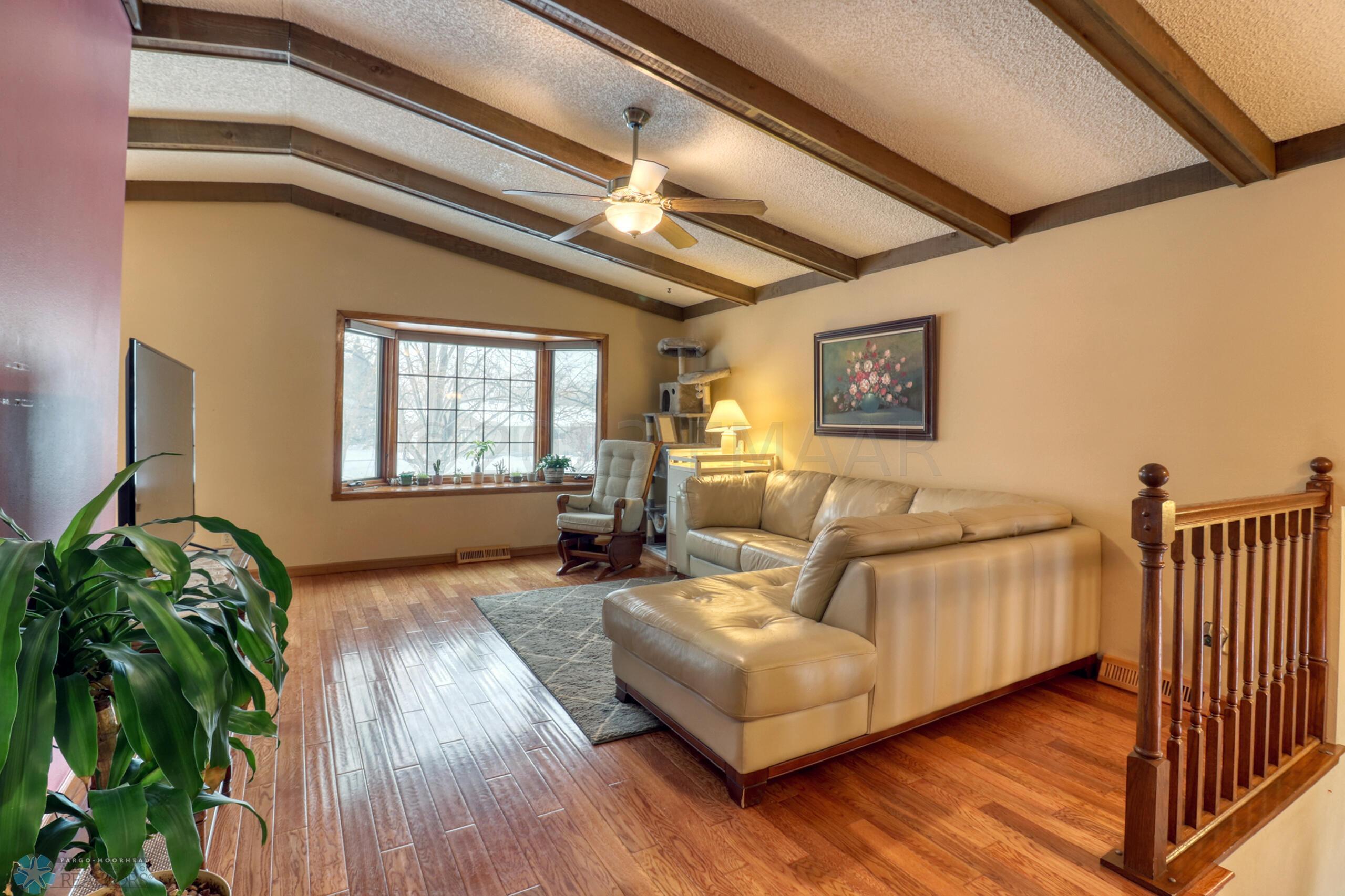 Living Area1_3