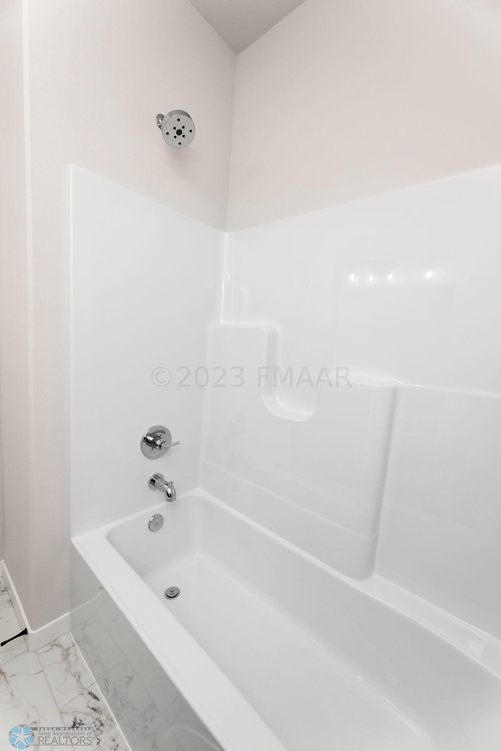 05-10-23-MO-407-DDM_8017
