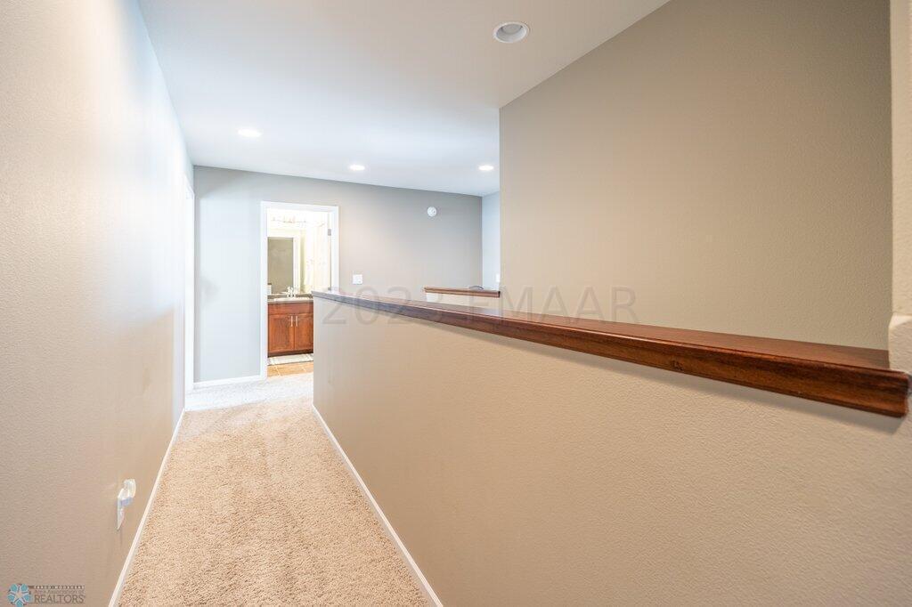 3594-37.jpg-SMALL