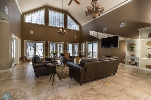 41864 RIVIERA Drive, Ottertail, MN 56571
