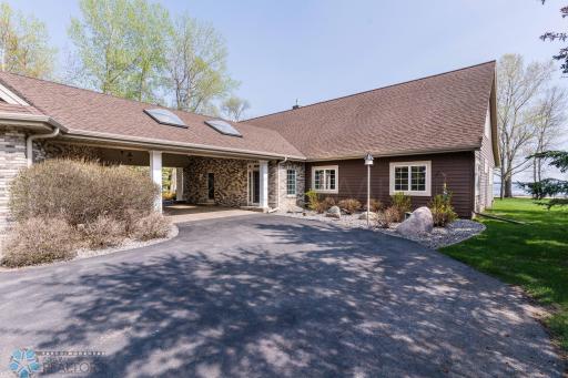 41864 RIVIERA Drive, Ottertail, MN 56571