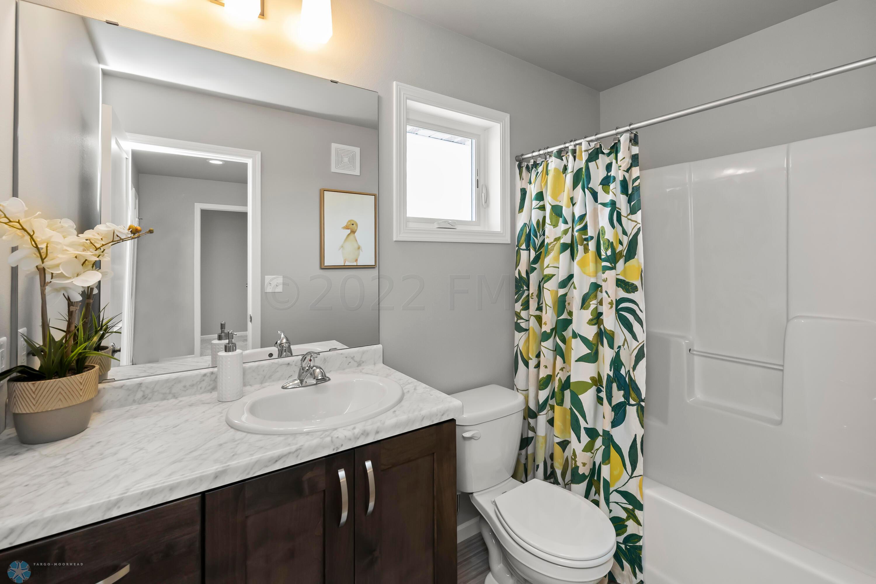 04-20-21-DCH-7679-6V3A3582